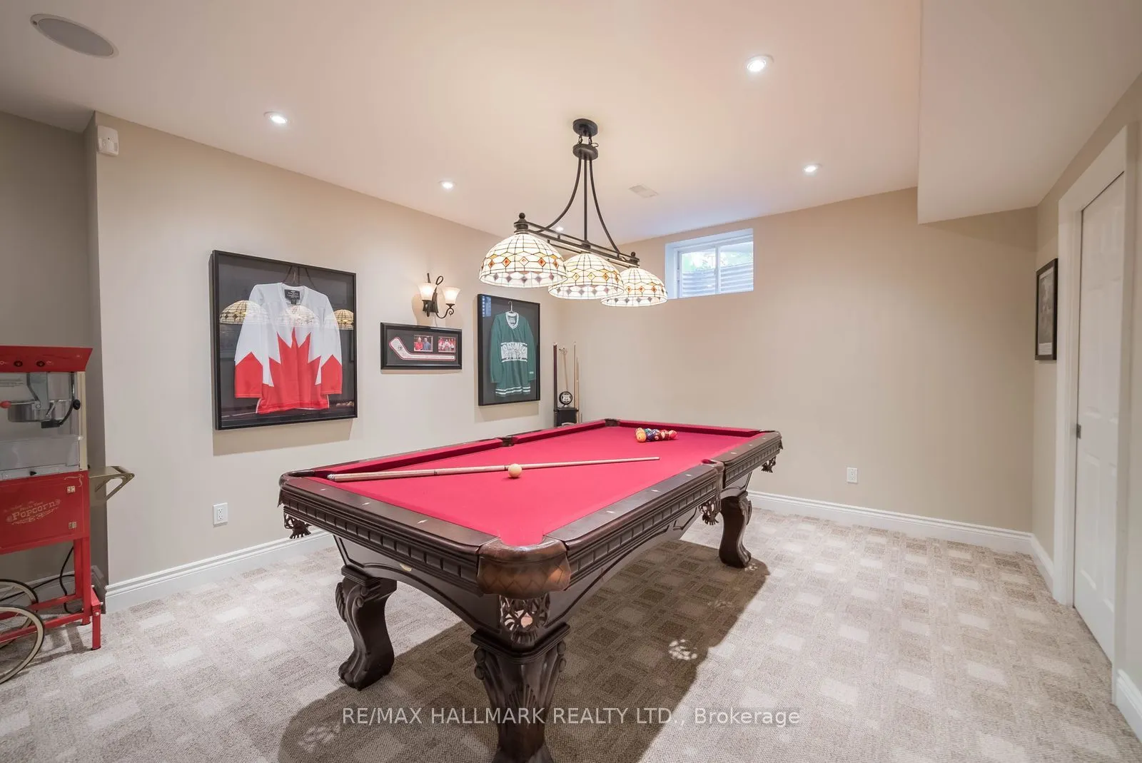 23 Maurovista Court
