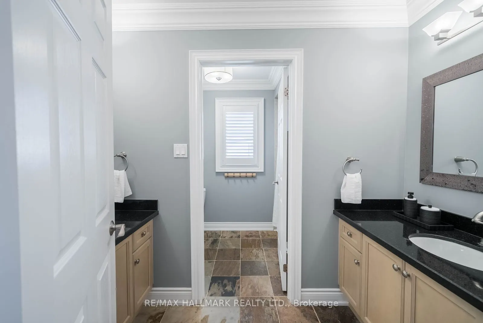 23 Maurovista Court