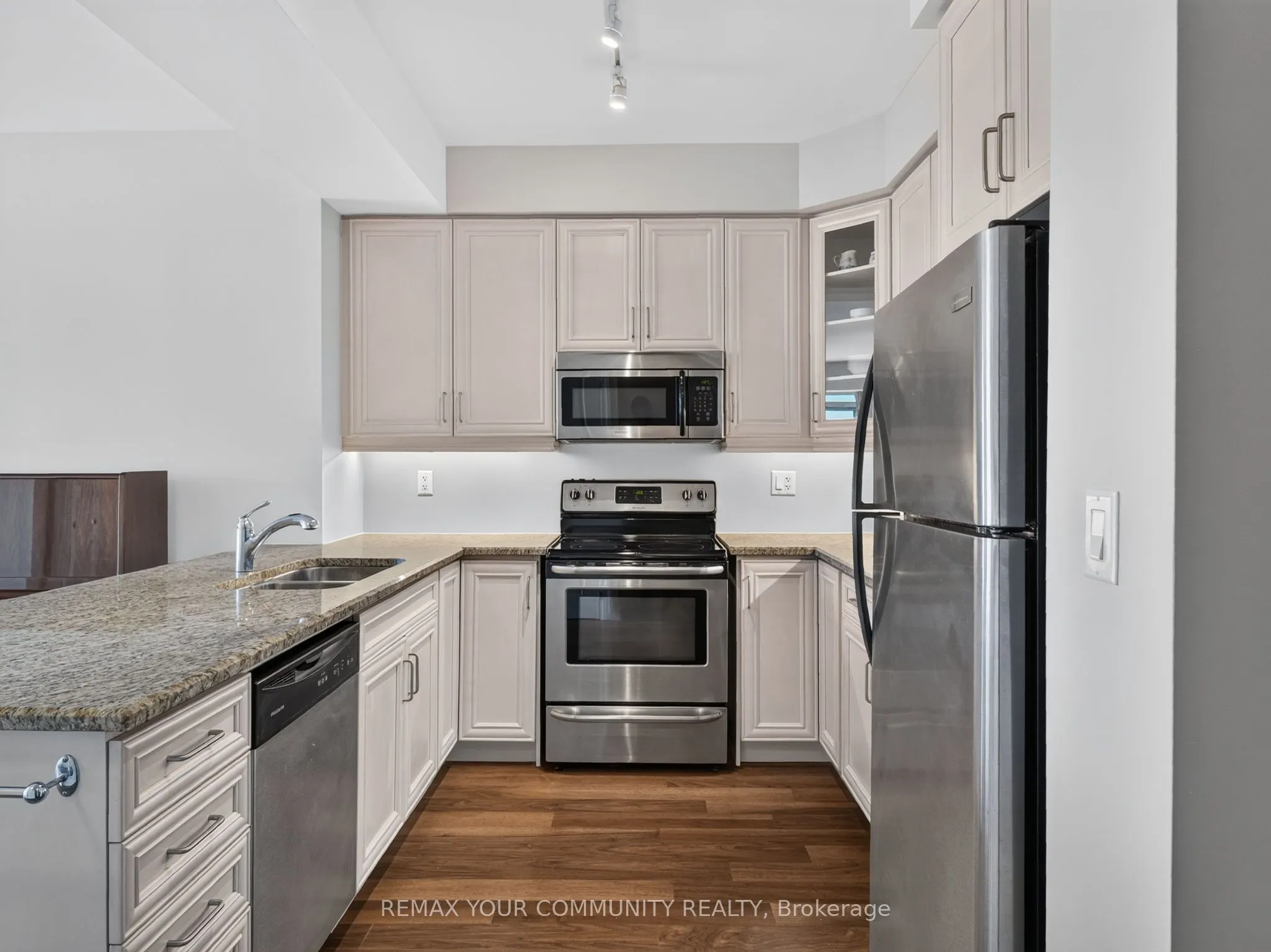 180 John West Way #306