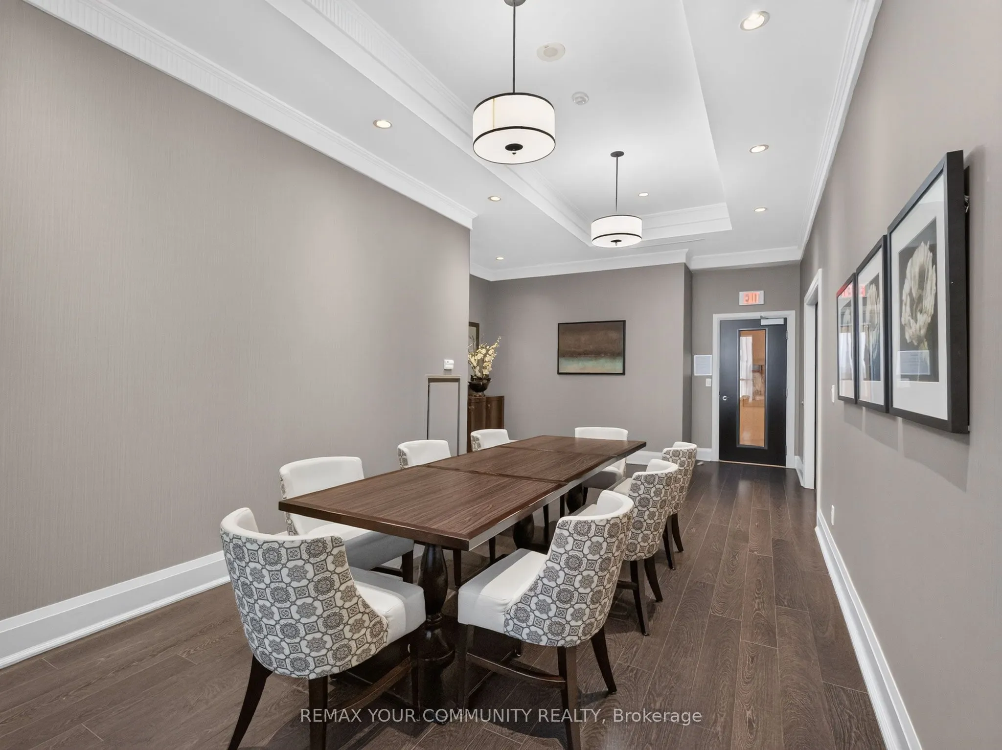 180 John West Way #306
