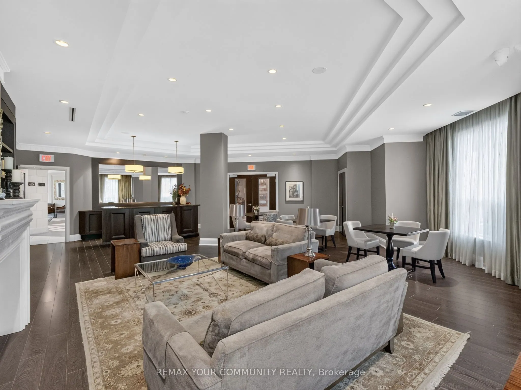180 John West Way #306