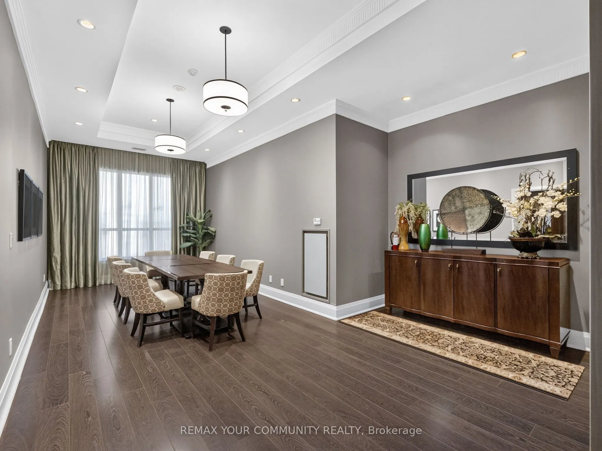 180 John West Way #306