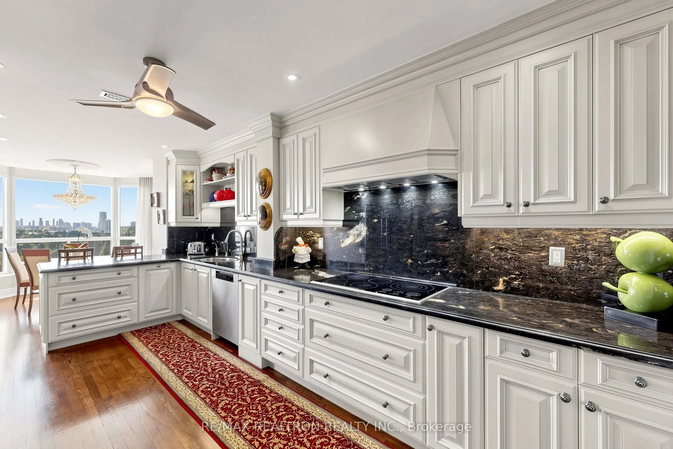 7300 Yonge Street #1810
