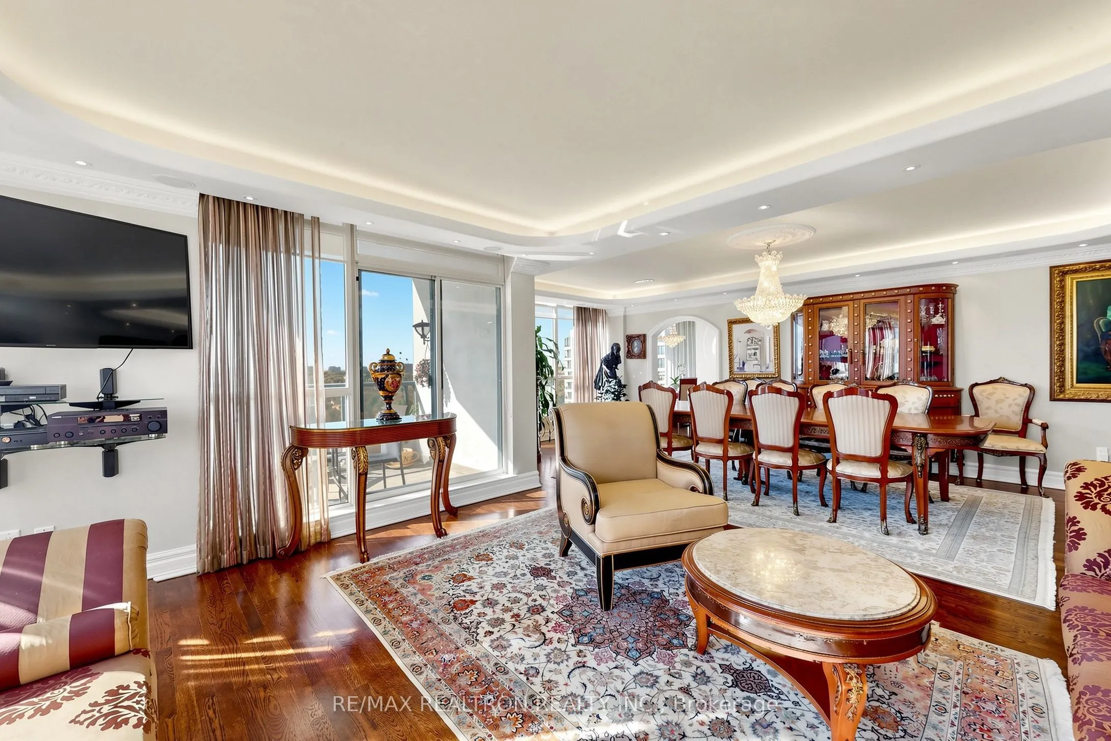 7300 Yonge Street #1810