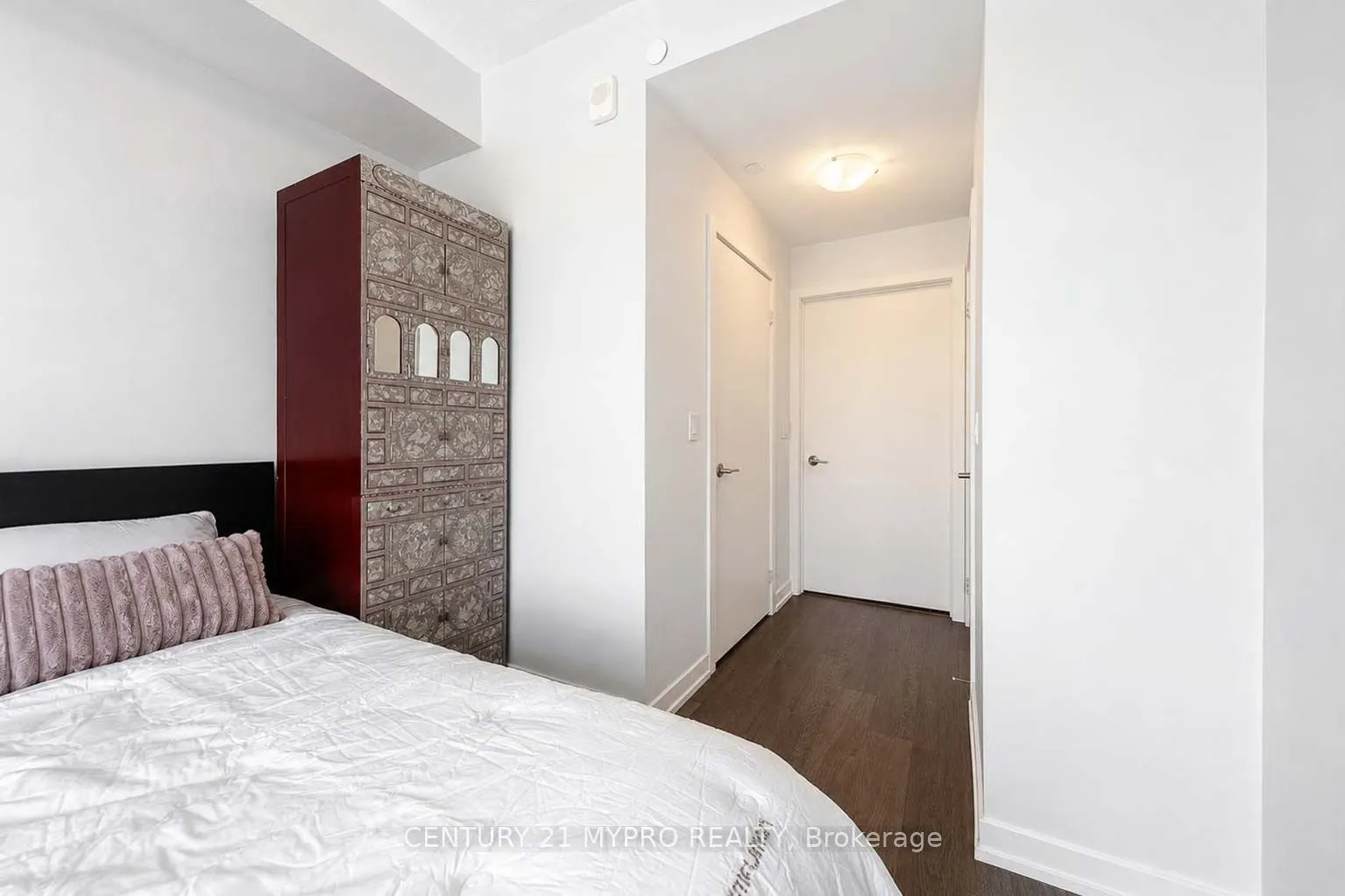 555 William Graham Drive #320