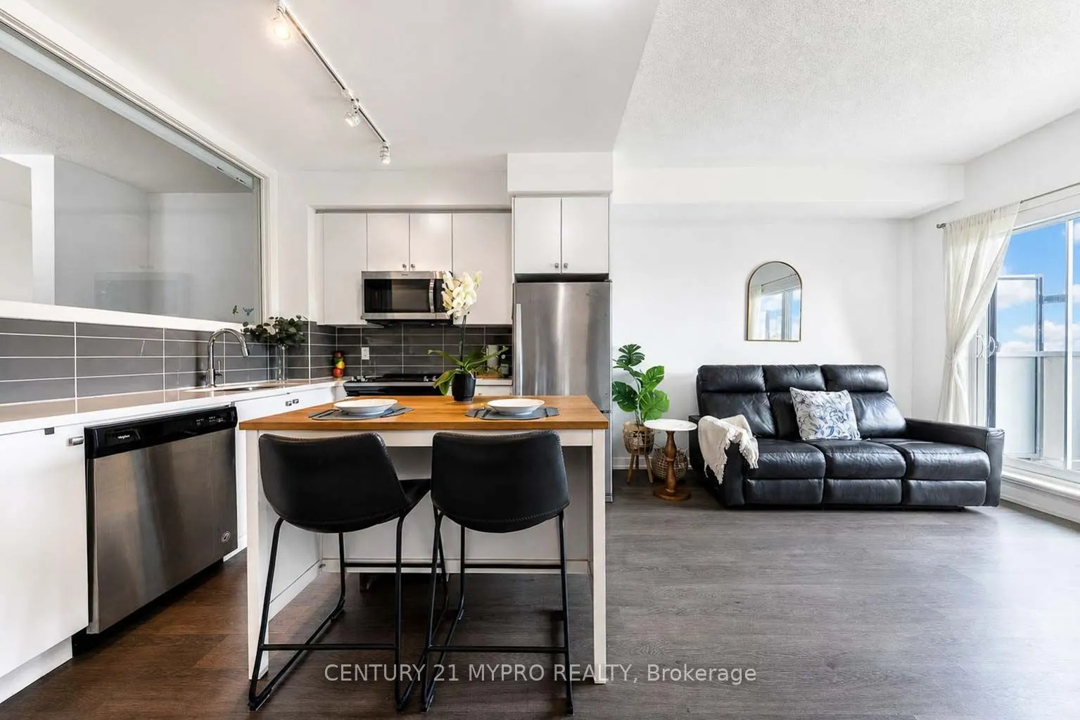 555 William Graham Drive #320