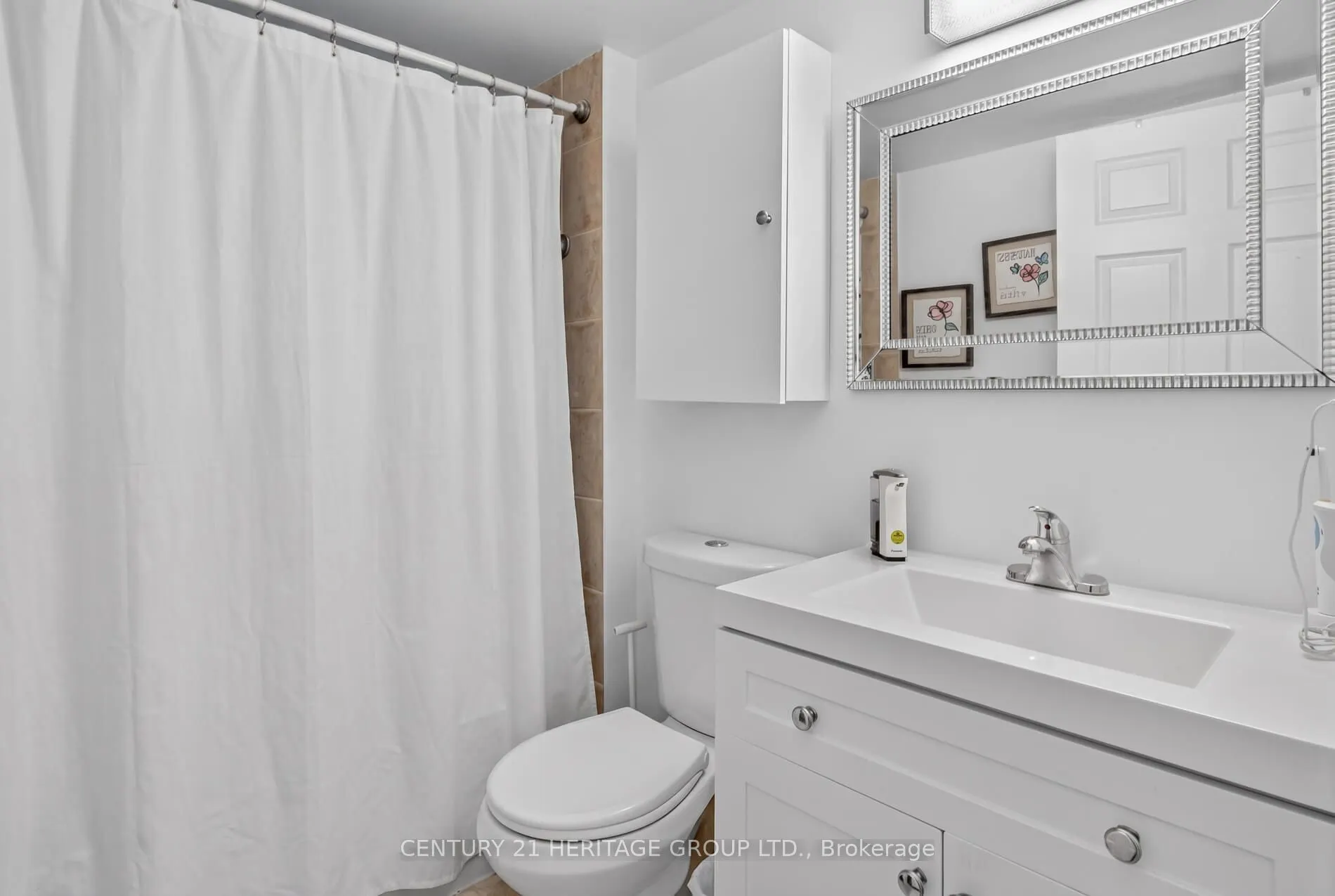 39 Oneida Crescent #1017