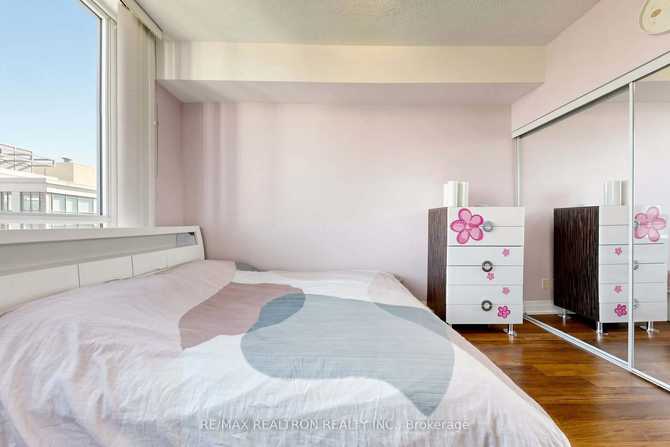 75 North Park Road #1604