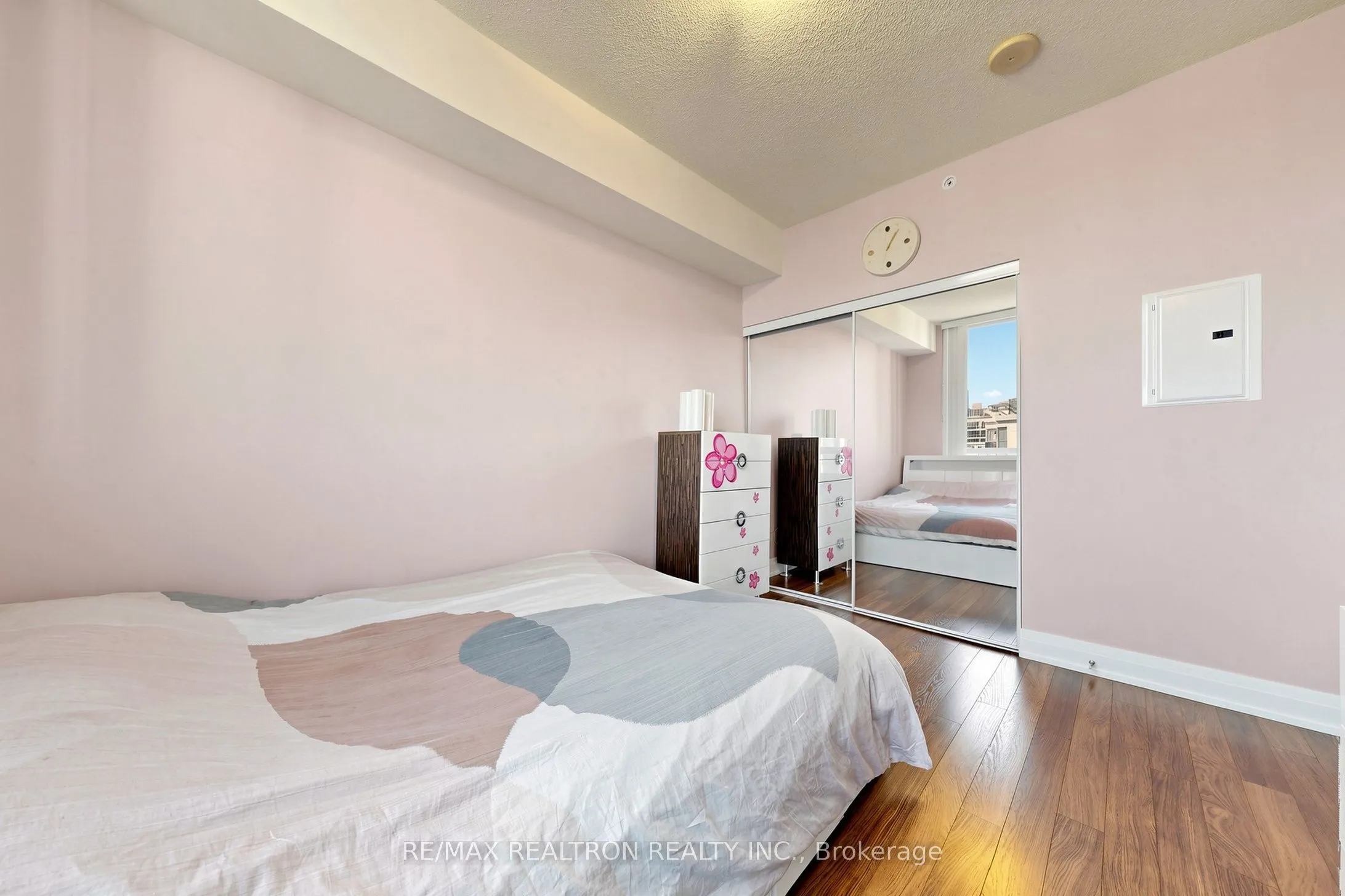 75 North Park Road #1604