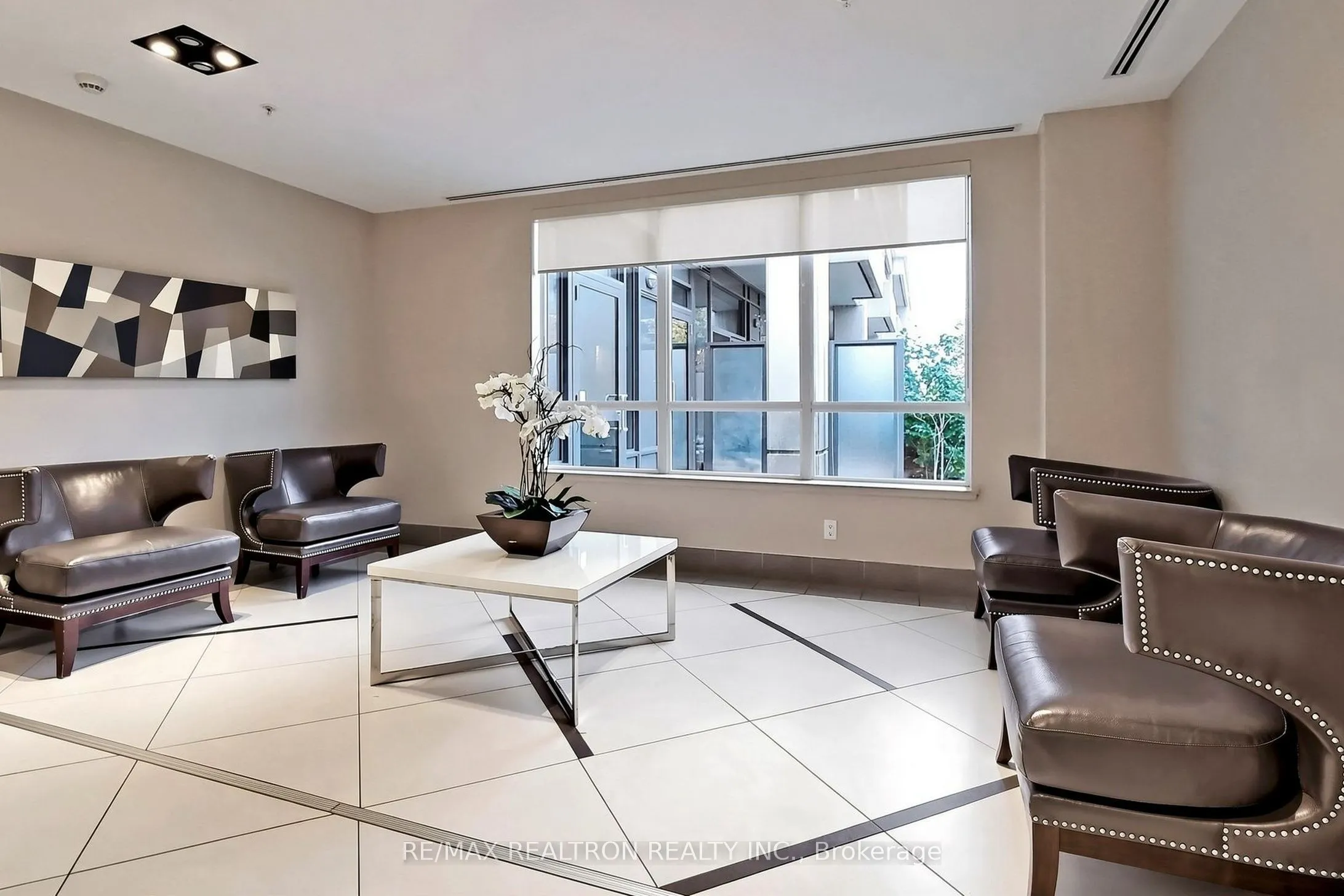 75 North Park Road #1604