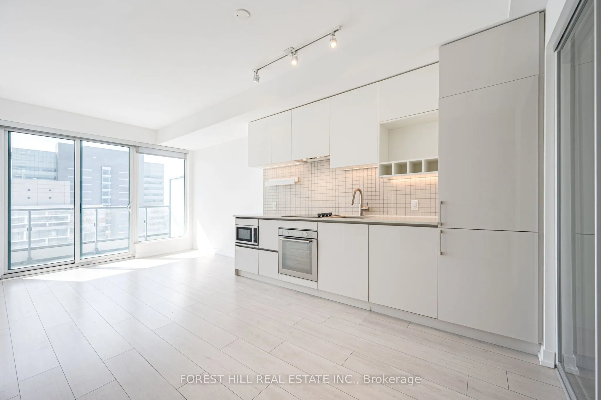 5 Buttermill Avenue #1506