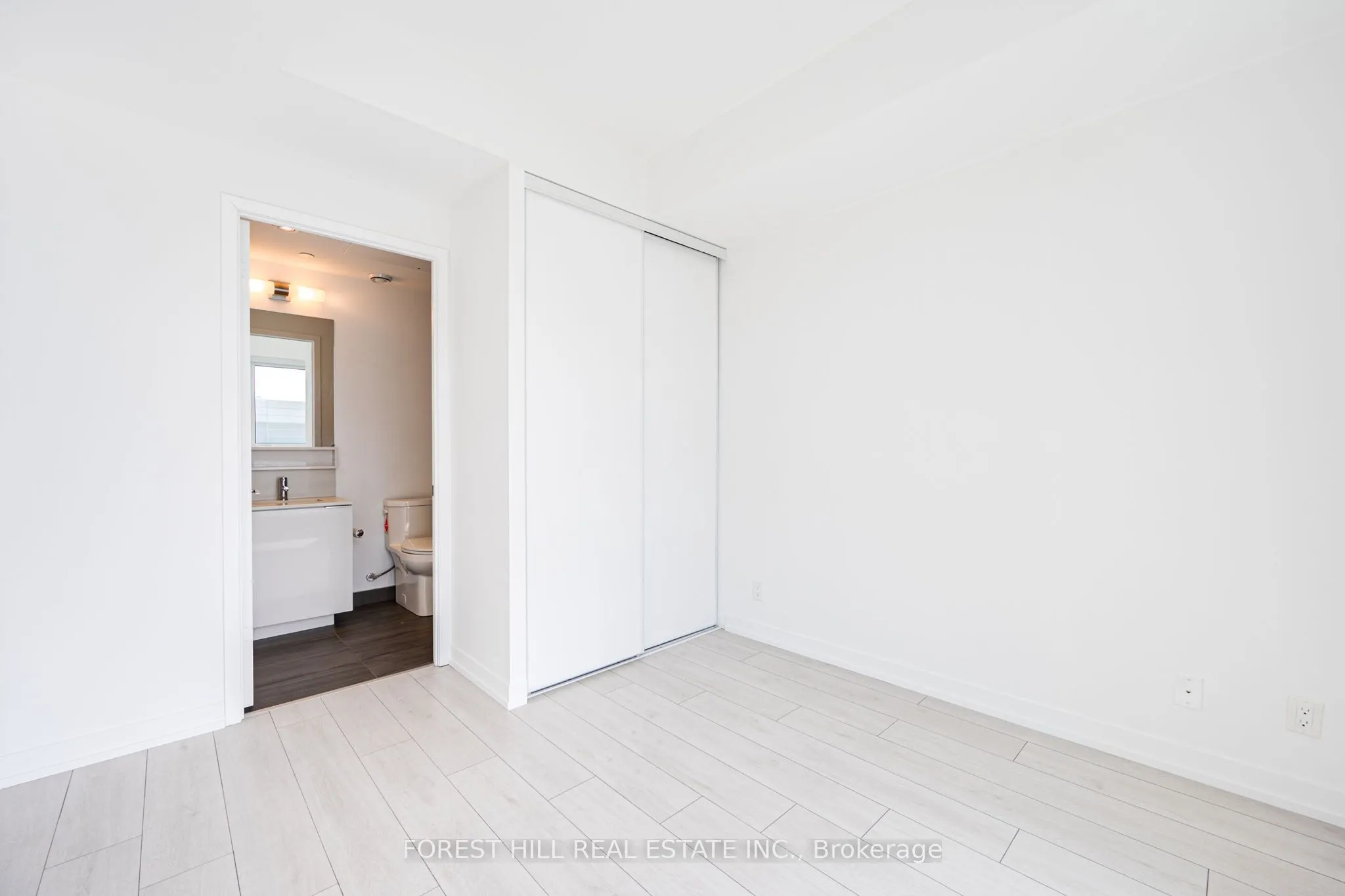 5 Buttermill Avenue #1506