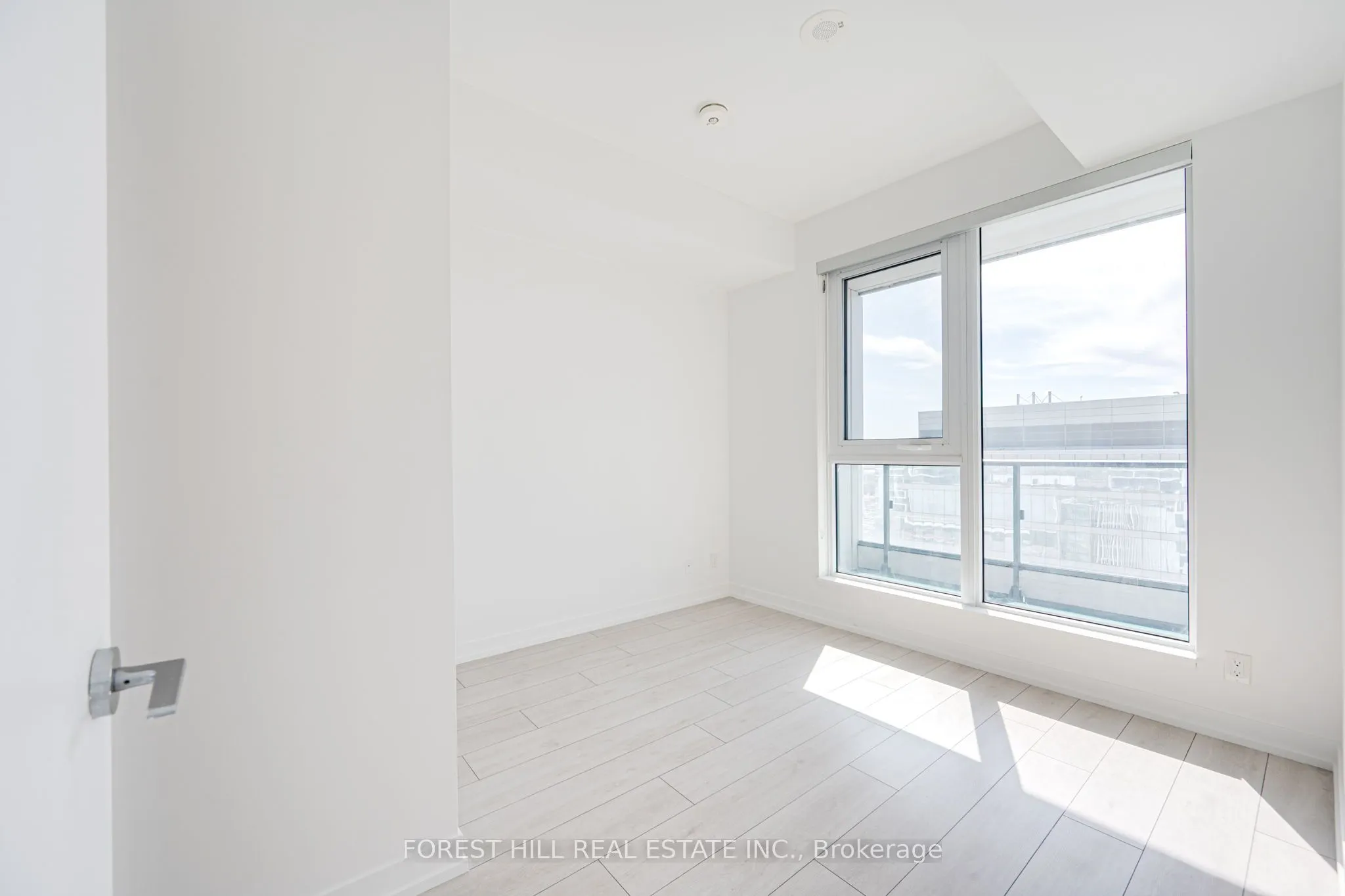 5 Buttermill Avenue #1506