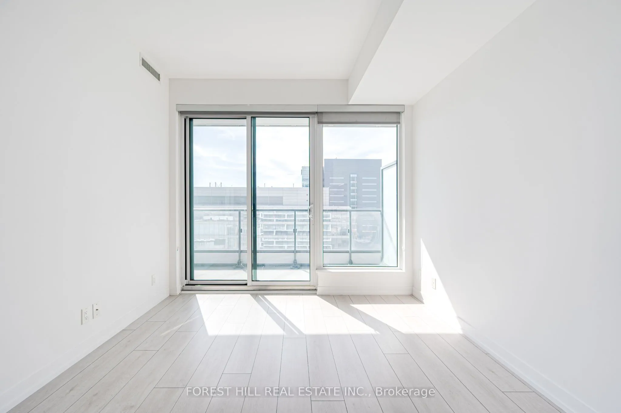 5 Buttermill Avenue #1506