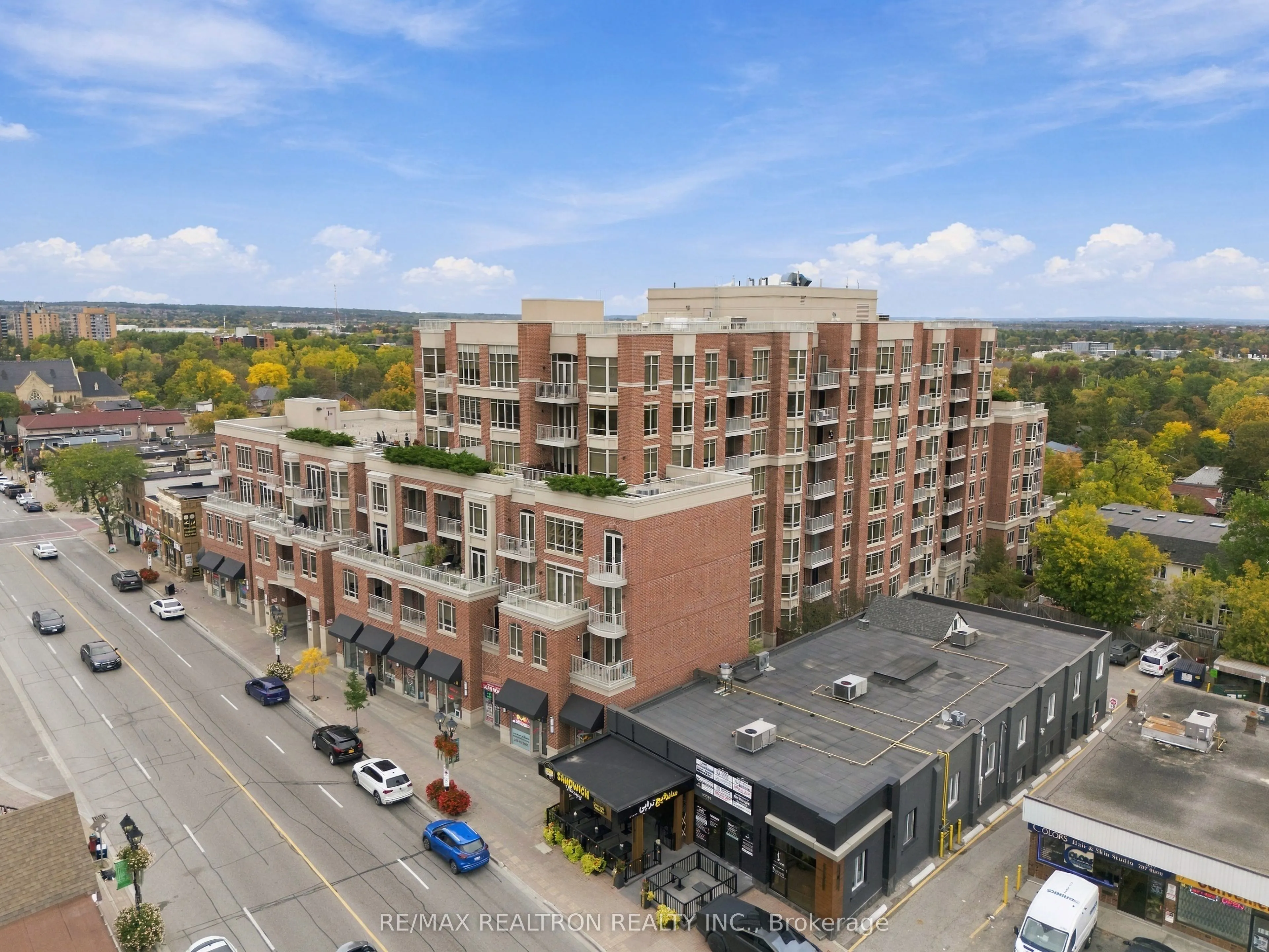 10101 Yonge Street #702