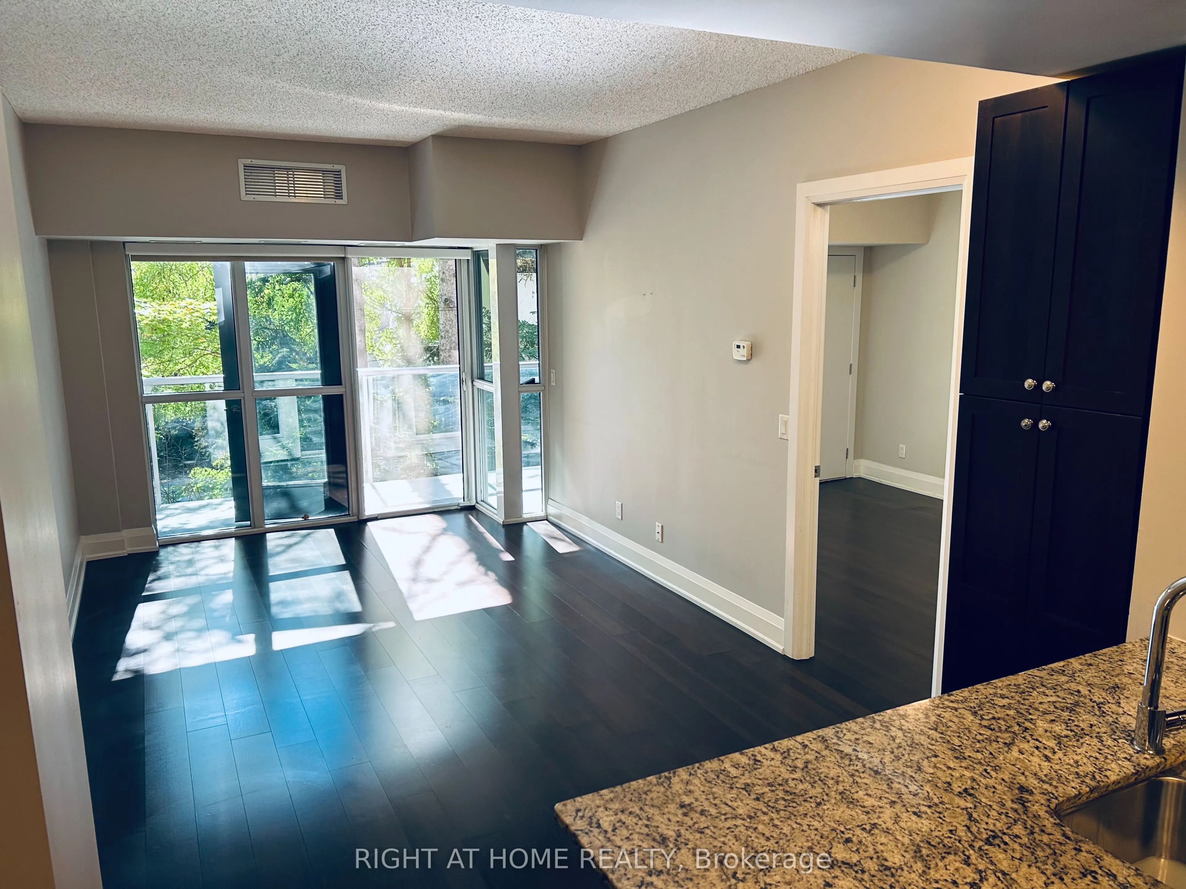 8302 Islington Avenue #207