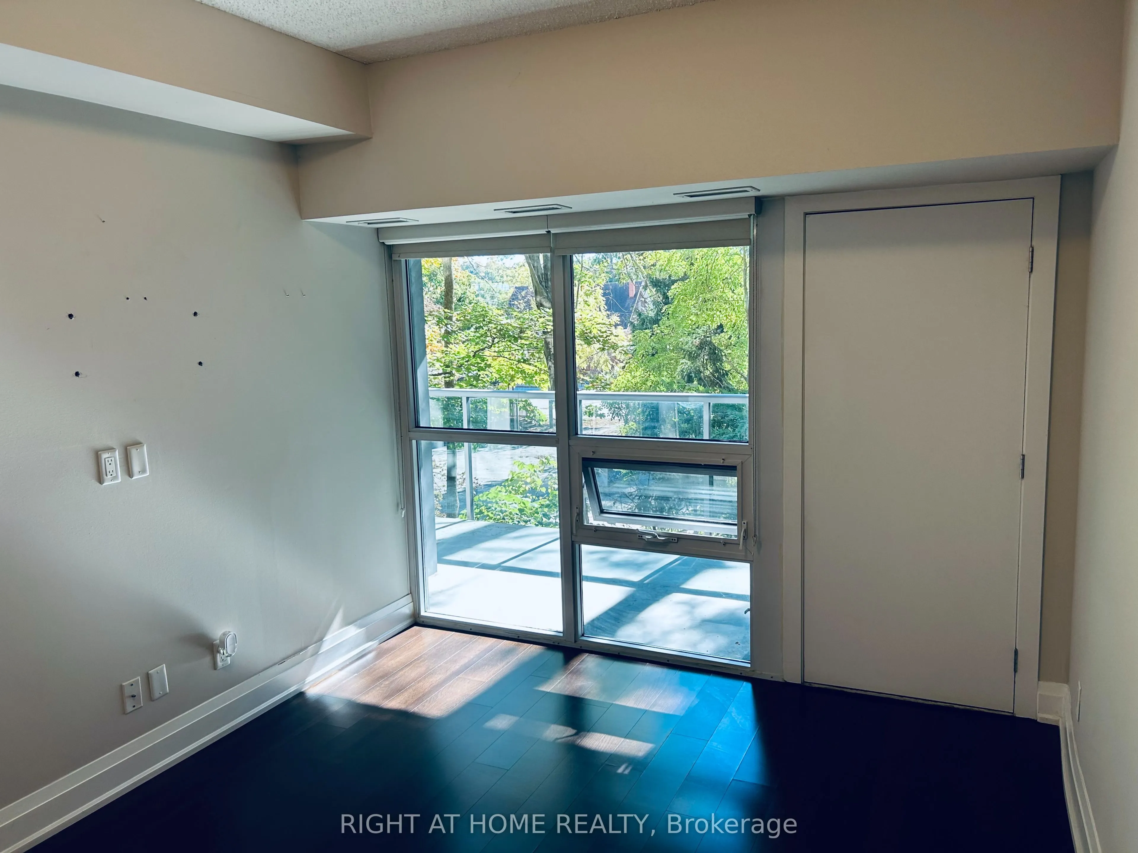 8302 Islington Avenue #207