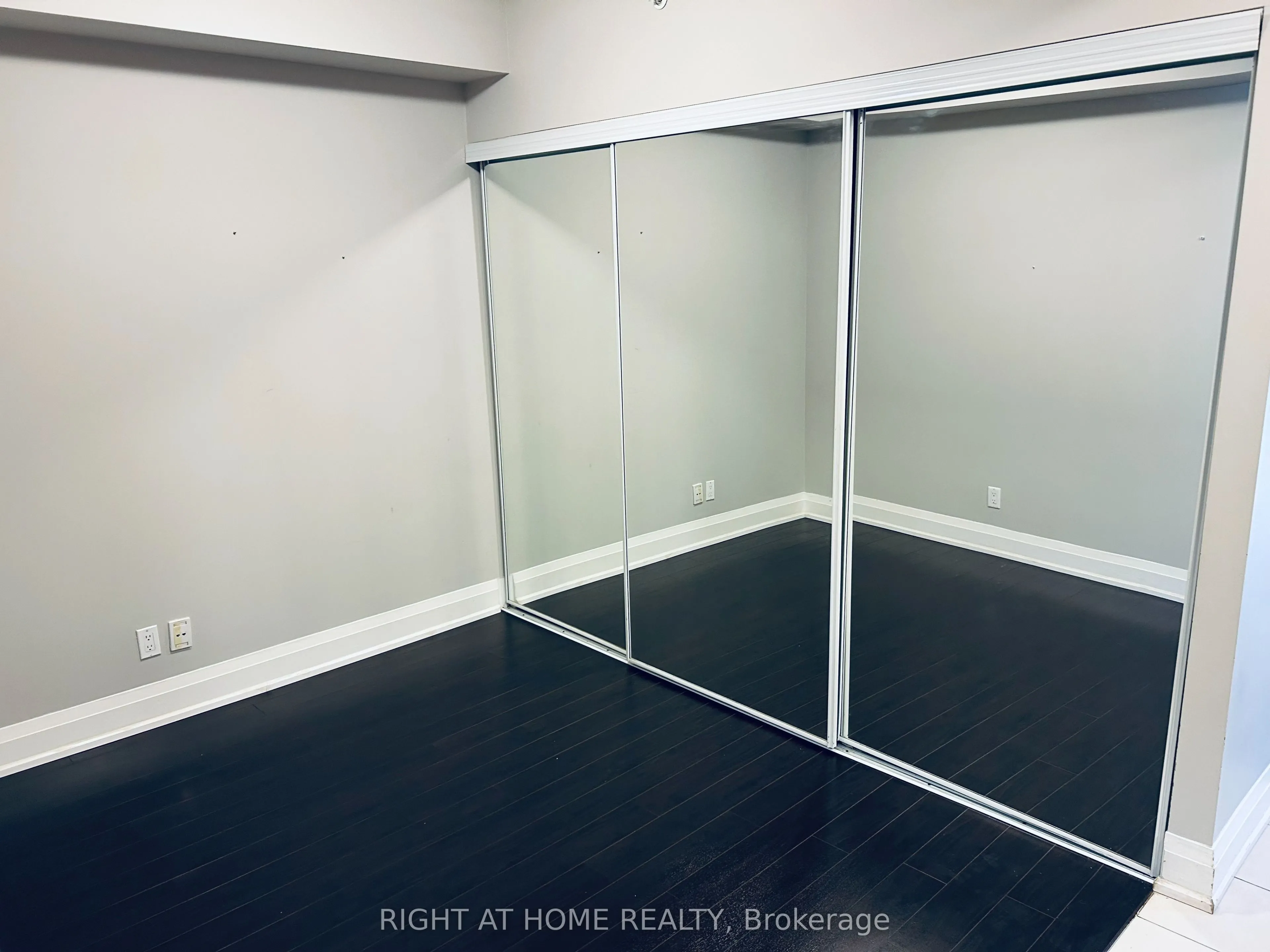 8302 Islington Avenue #207