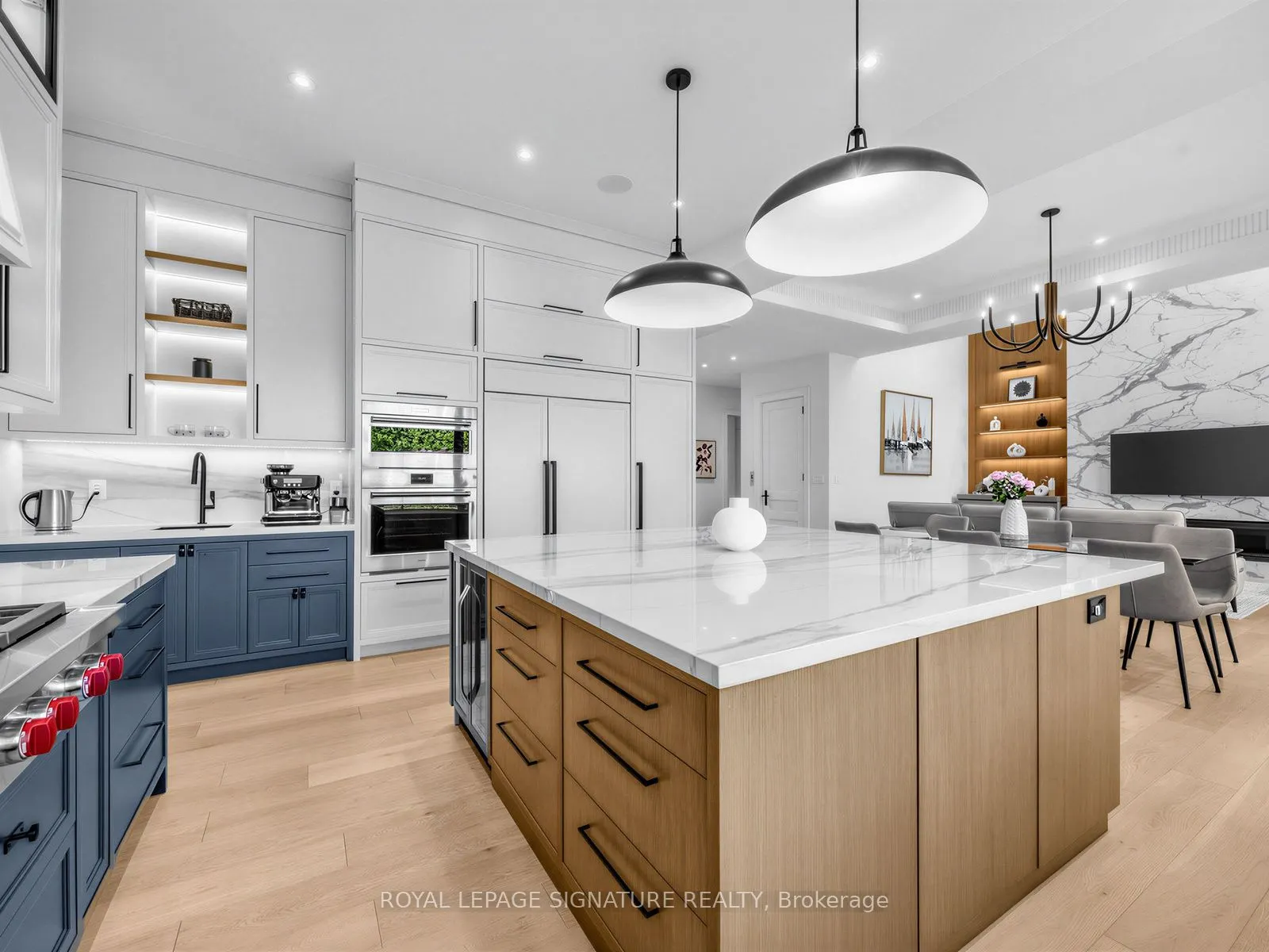 73 Starlight Crescent