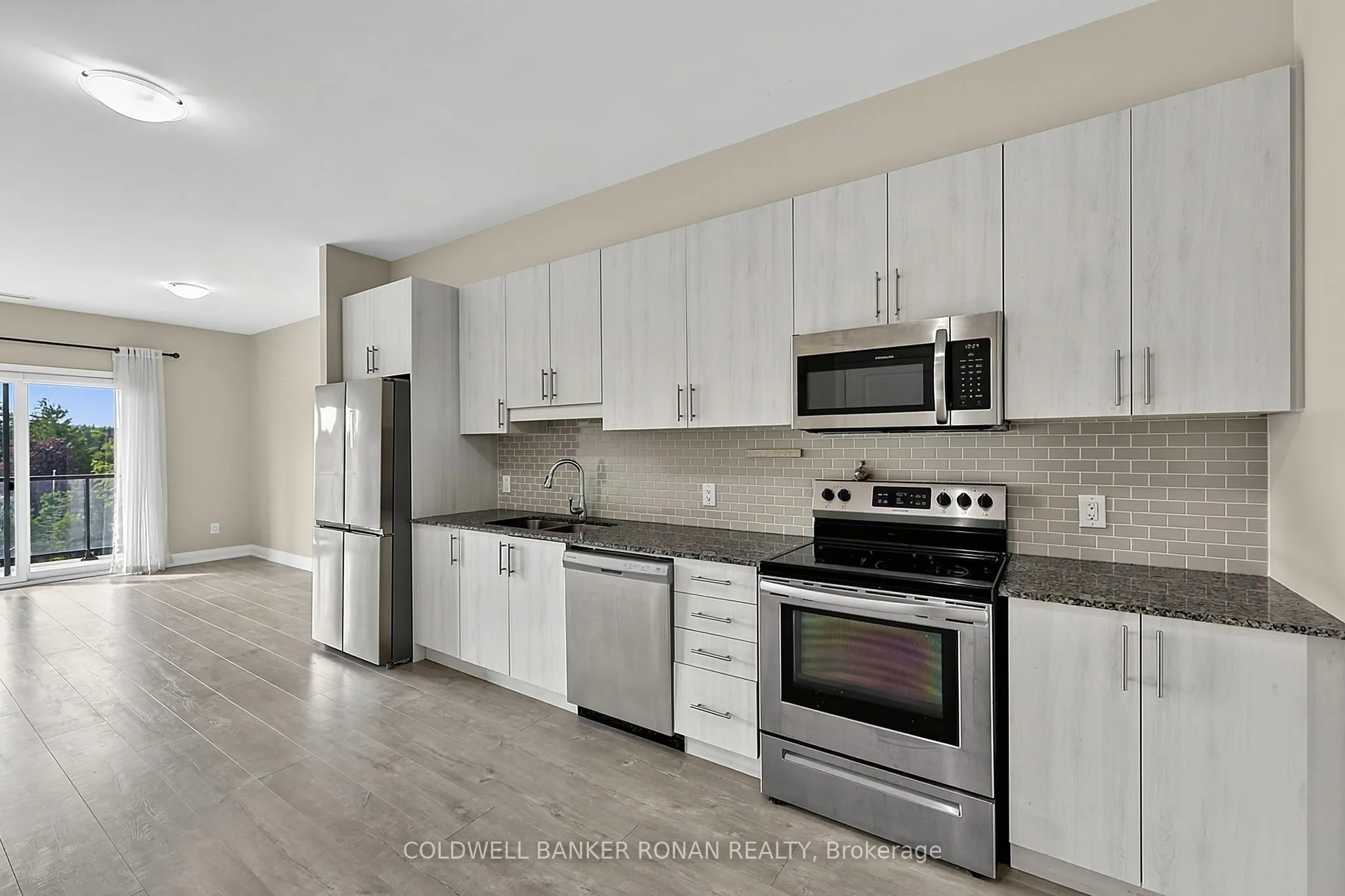 64 Queen Street S #502