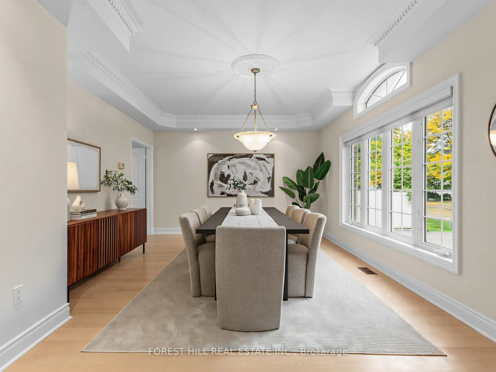 104 Sanibel Crescent