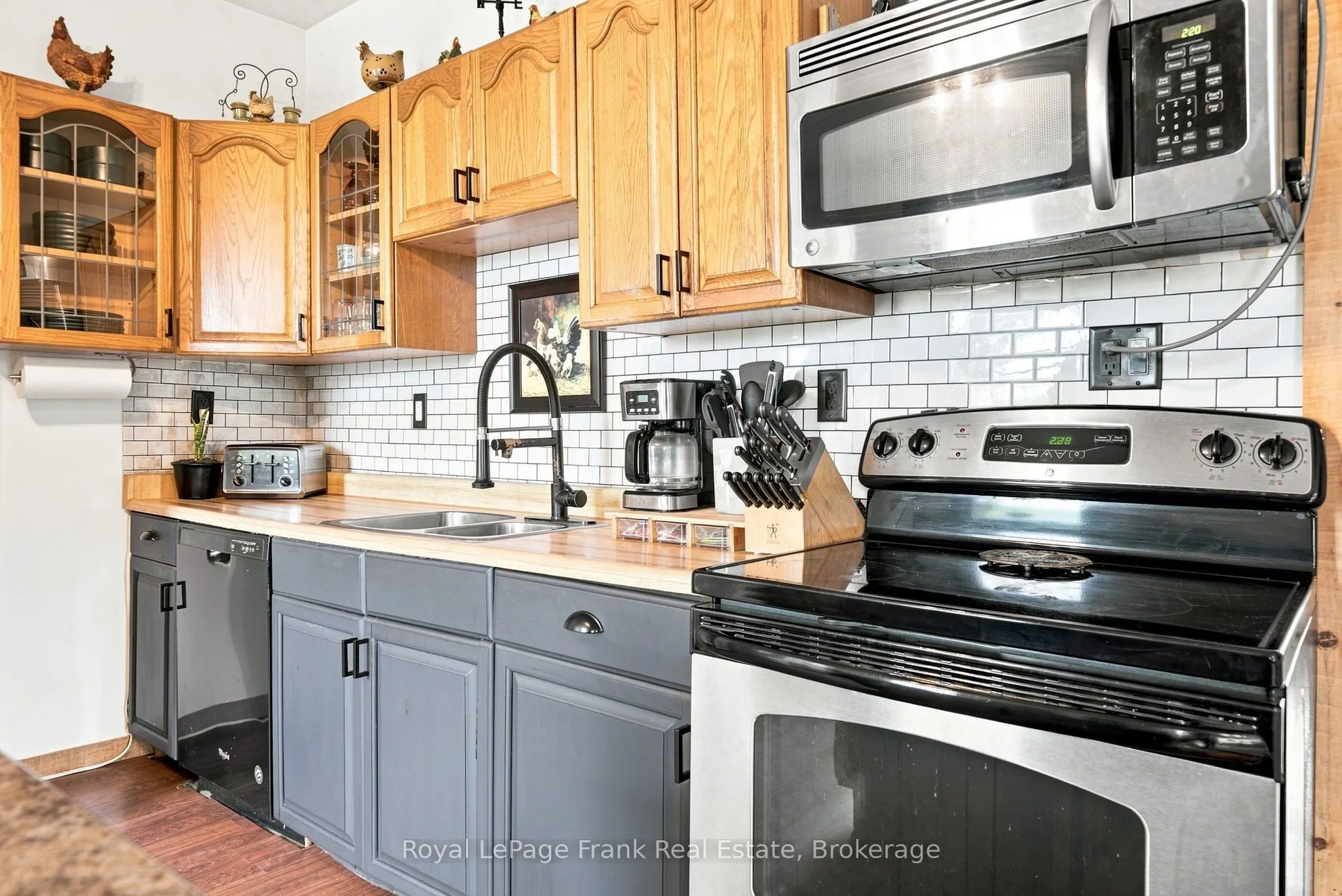 1780 Brock Concession 1 Road