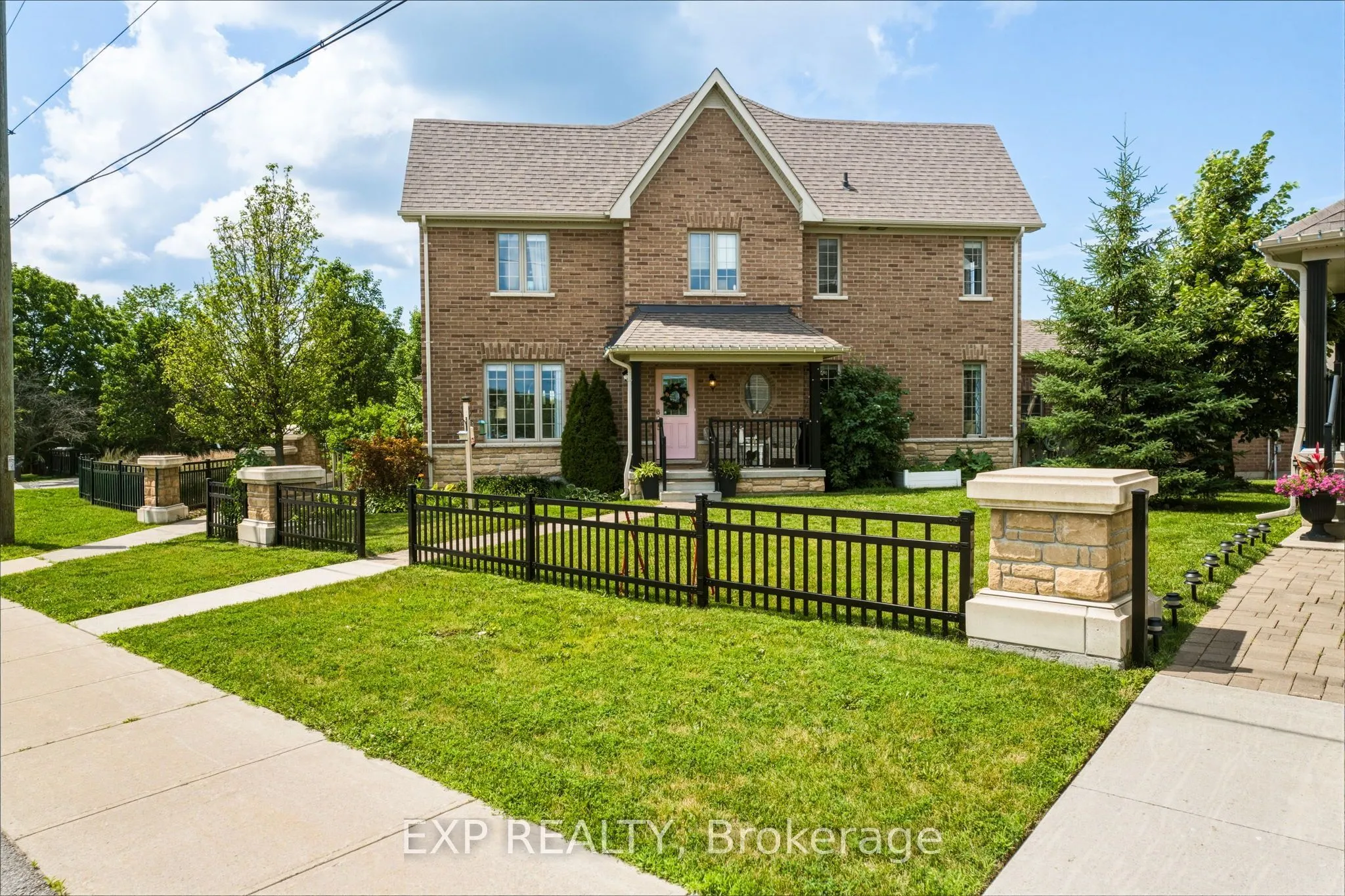 7 Vita Stephanie Court