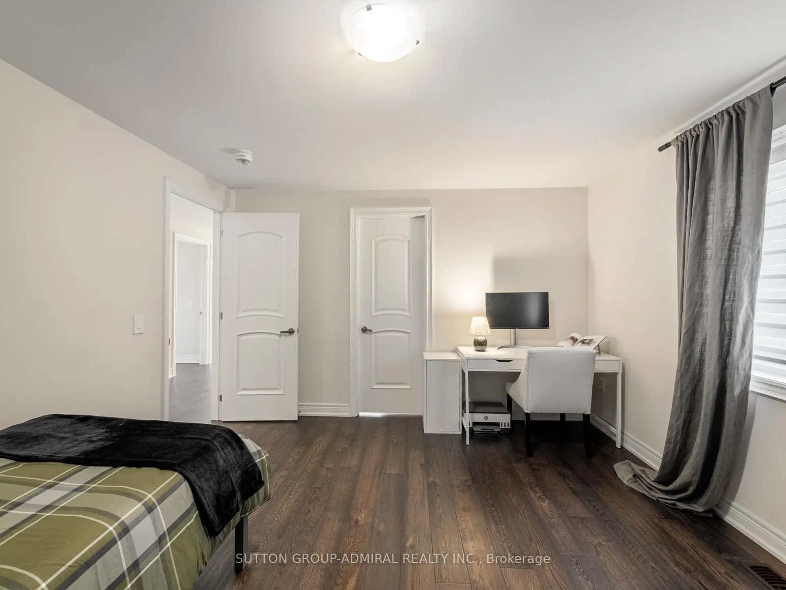 26 Blazing Star Street
