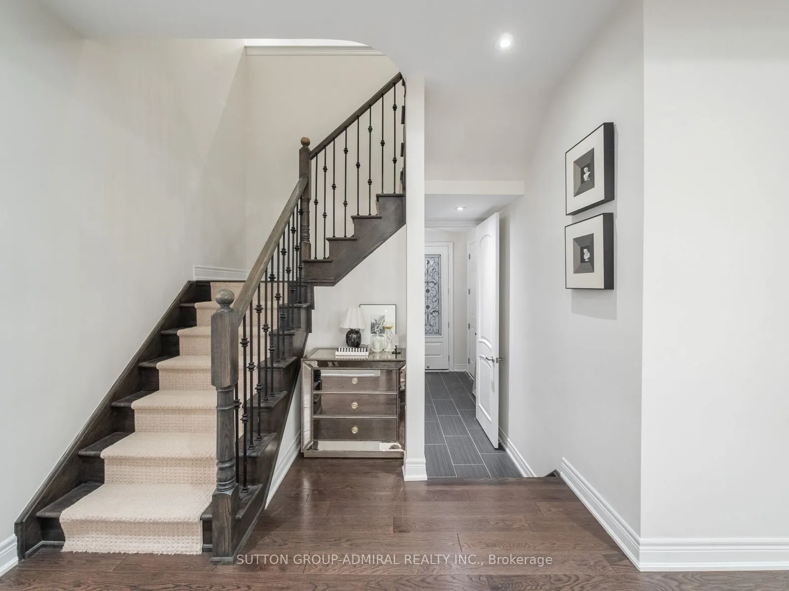 26 Blazing Star Street