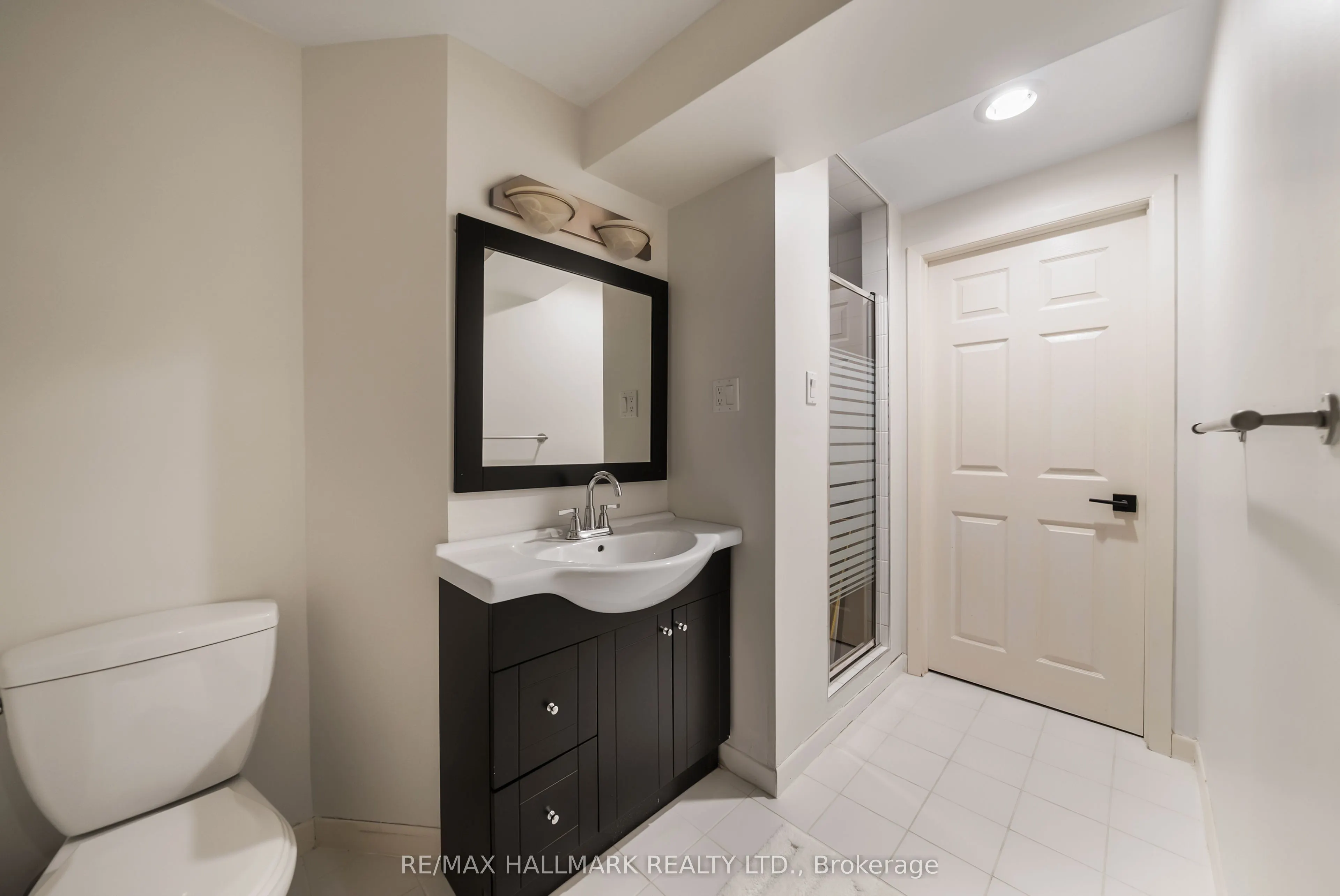 54 Theobalds Circle