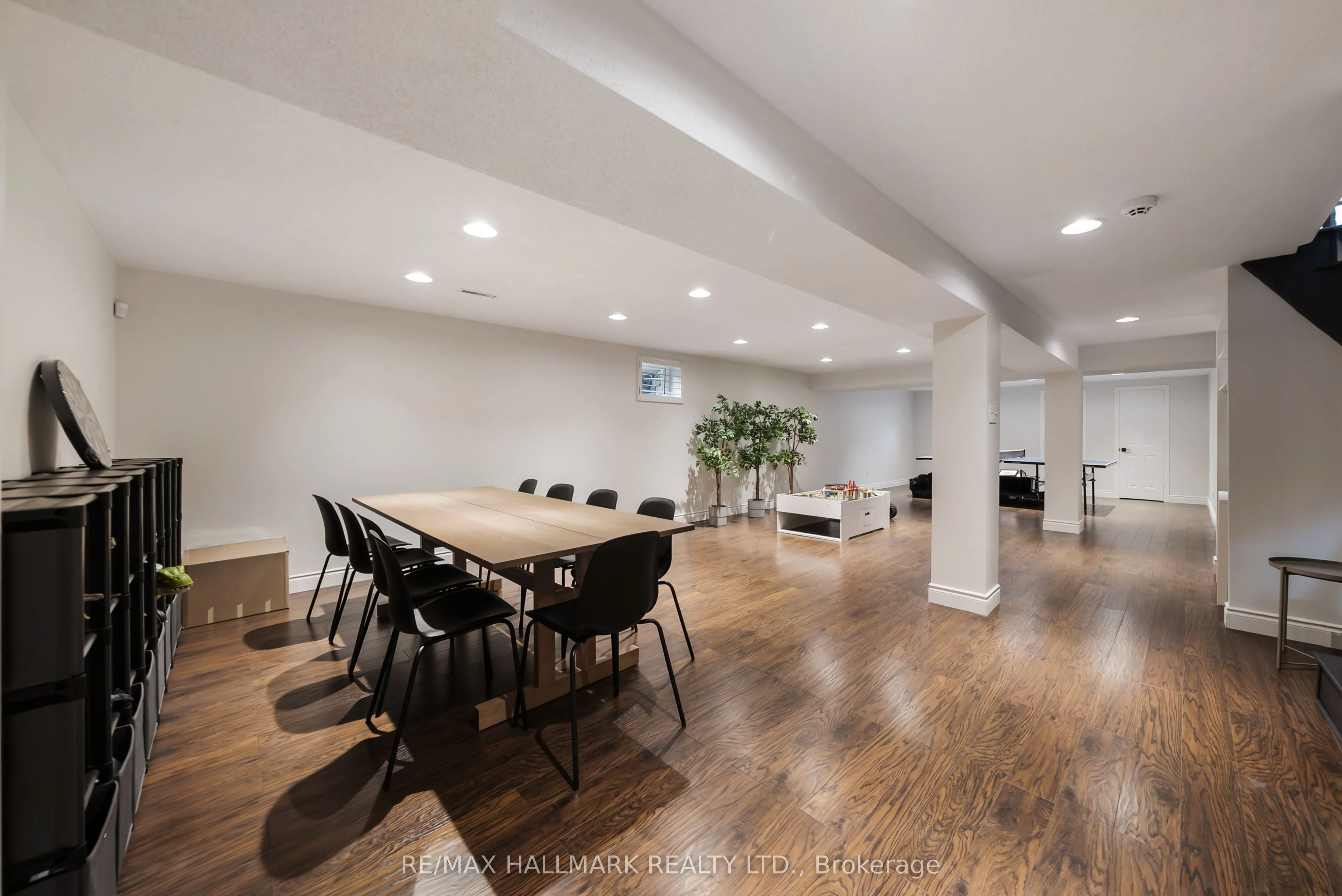 54 Theobalds Circle
