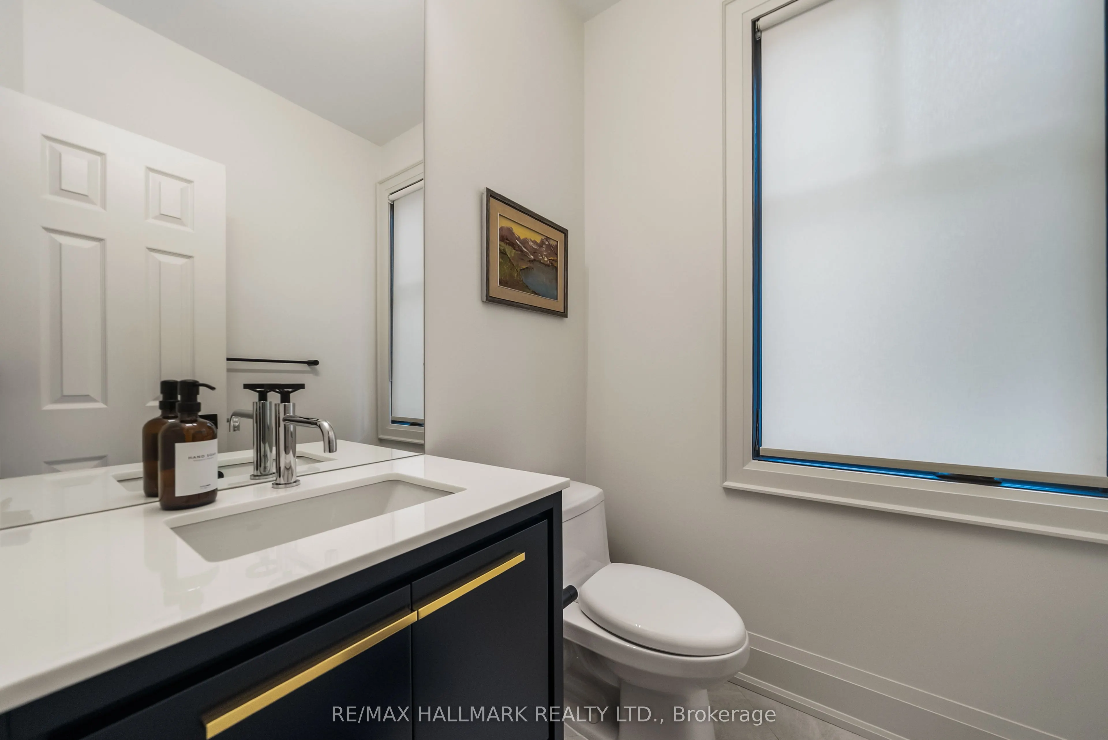 54 Theobalds Circle