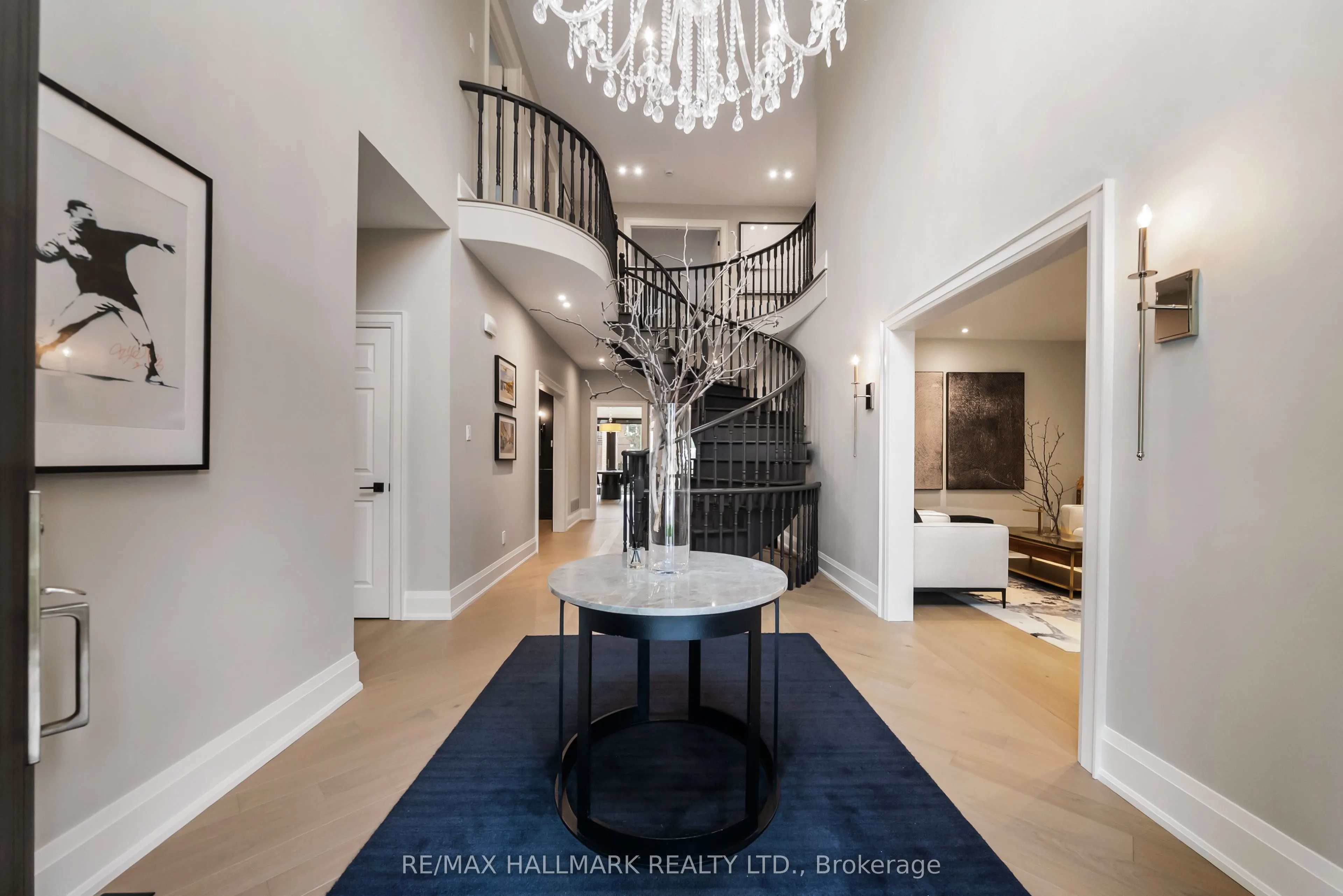 54 Theobalds Circle