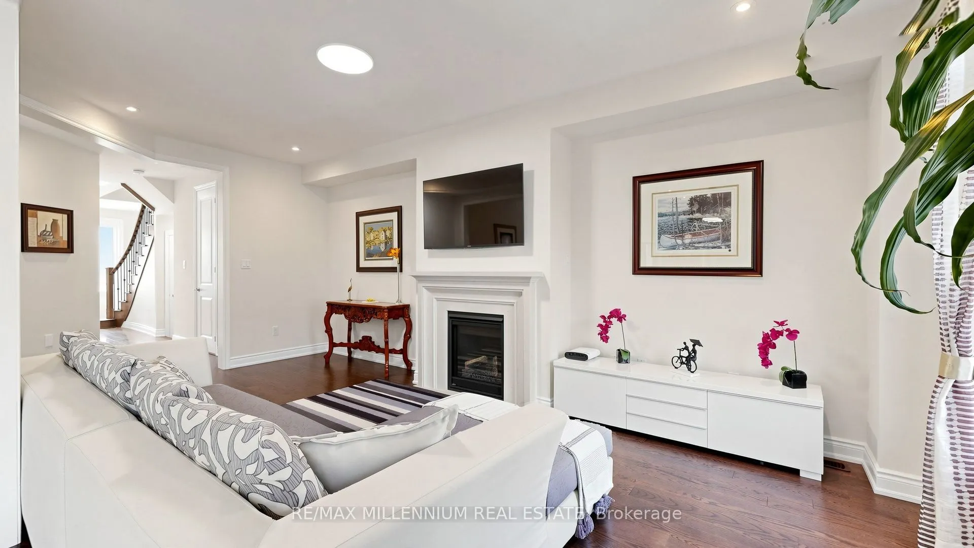 327 Mactier Drive