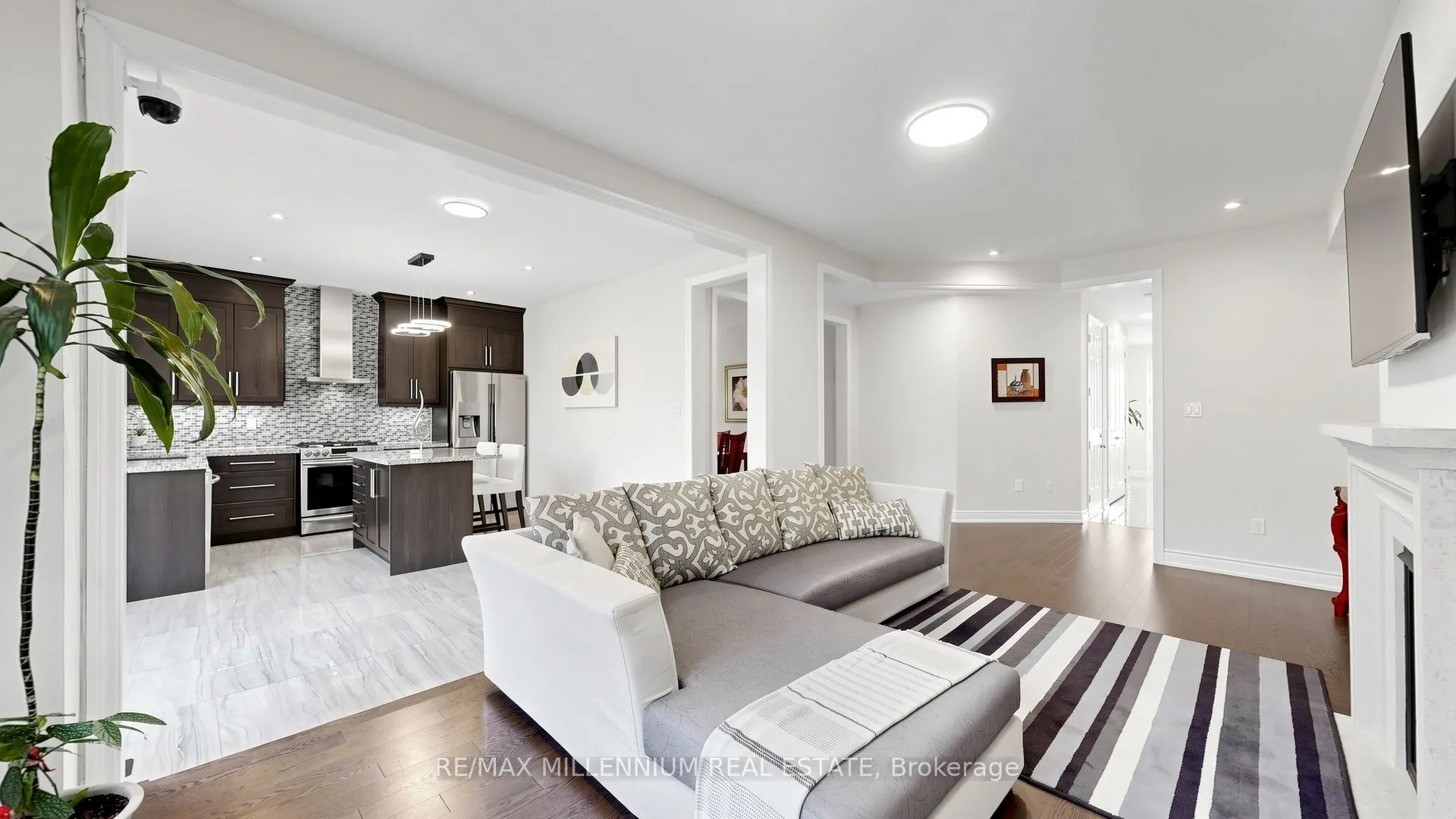 327 Mactier Drive