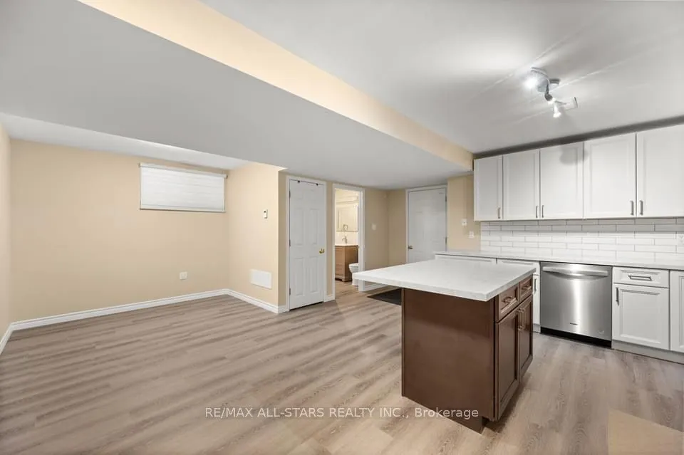 4 Smith Street #Basement