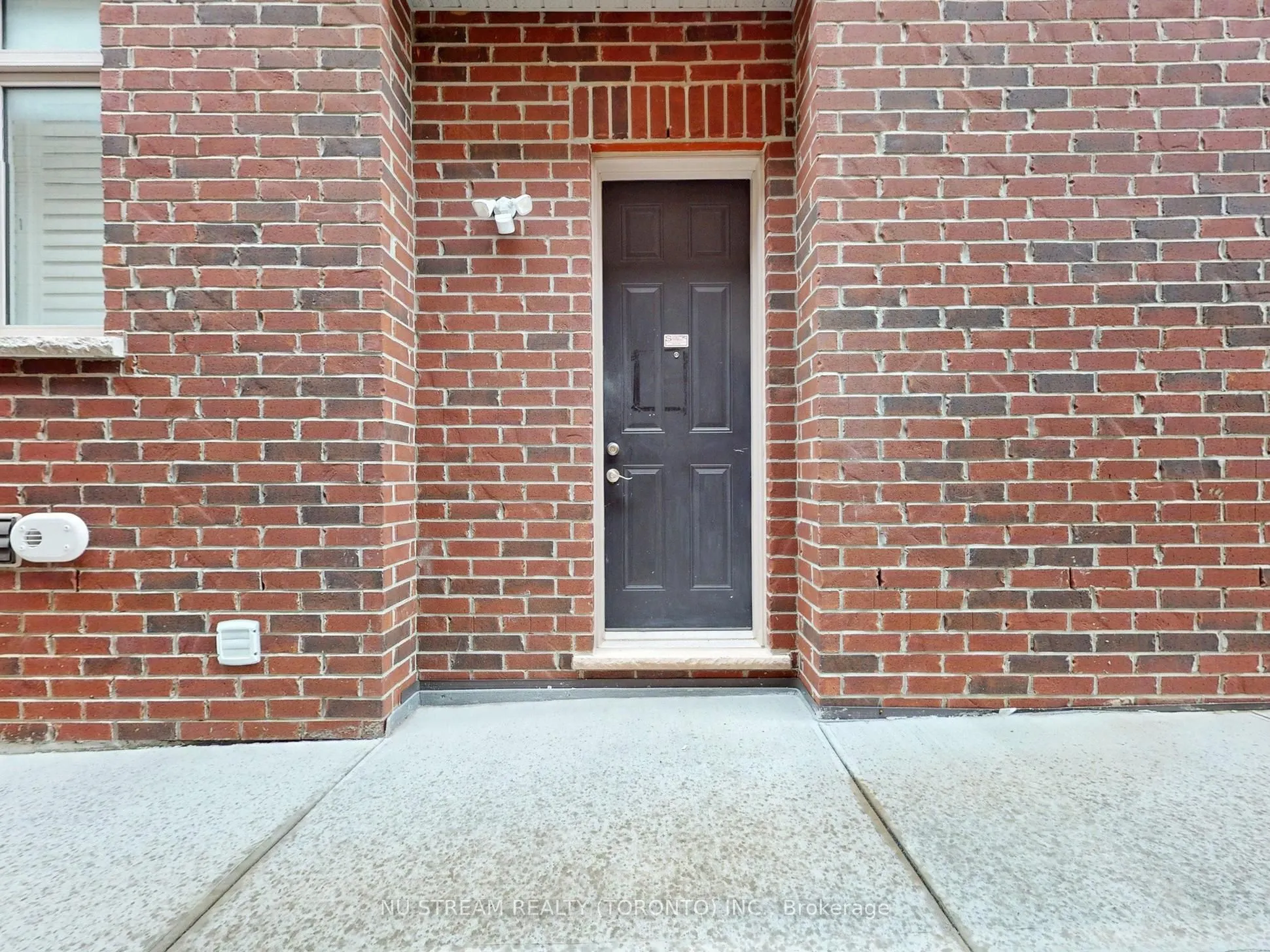 18 Wellman Drive