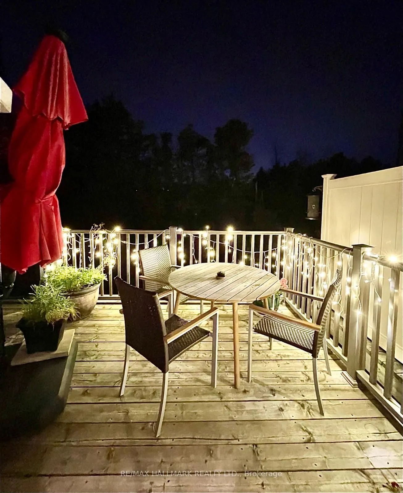 1331 Major Mackenzie Drive W #90