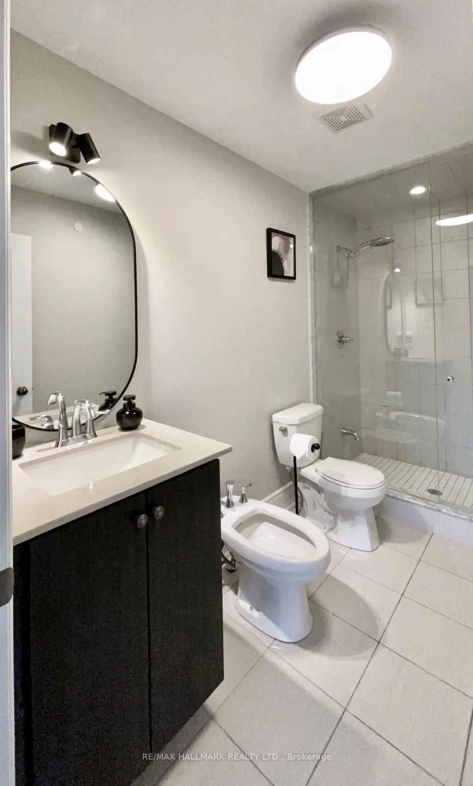 1331 Major Mackenzie Drive W #90