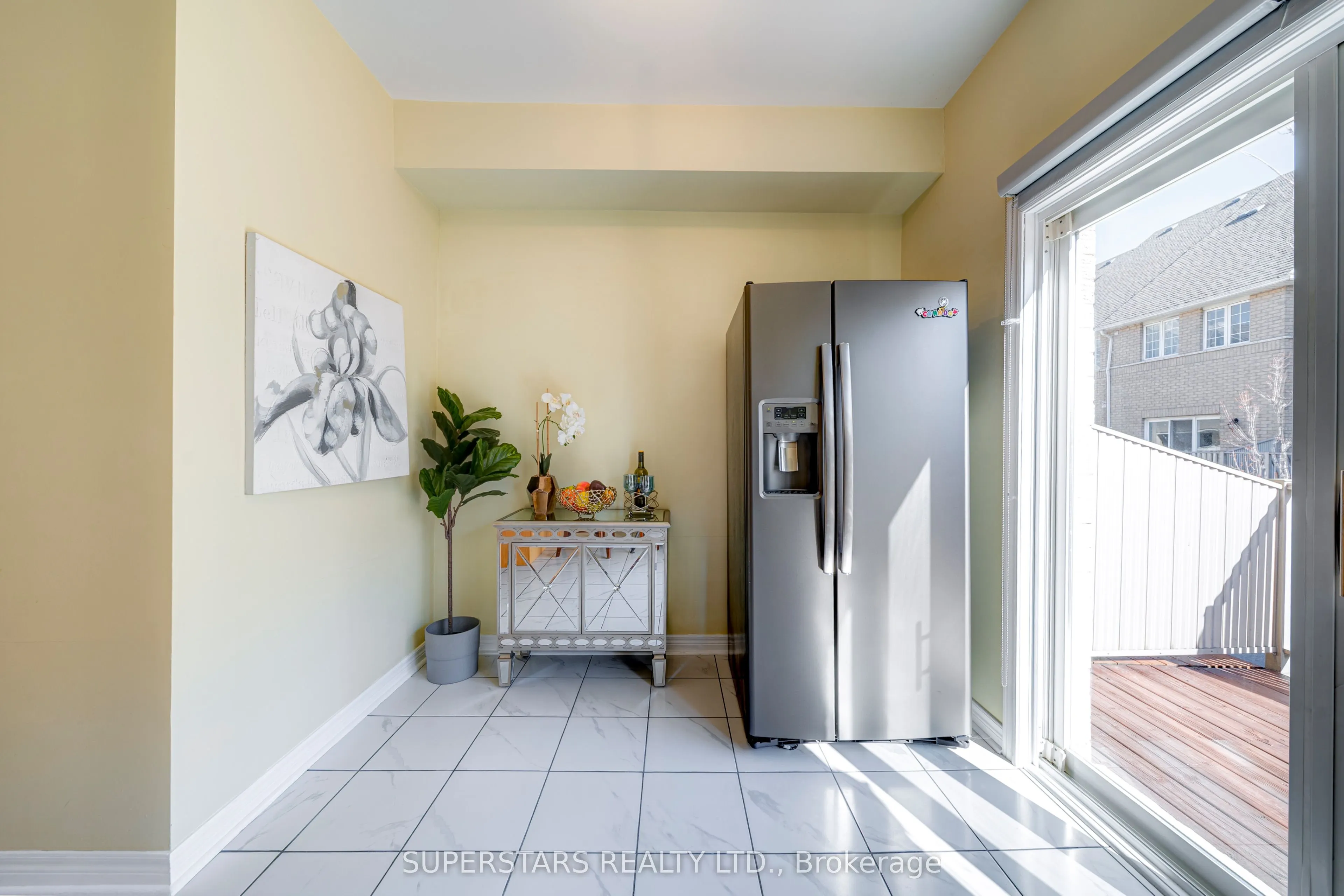 23 Observatory Lane #26
