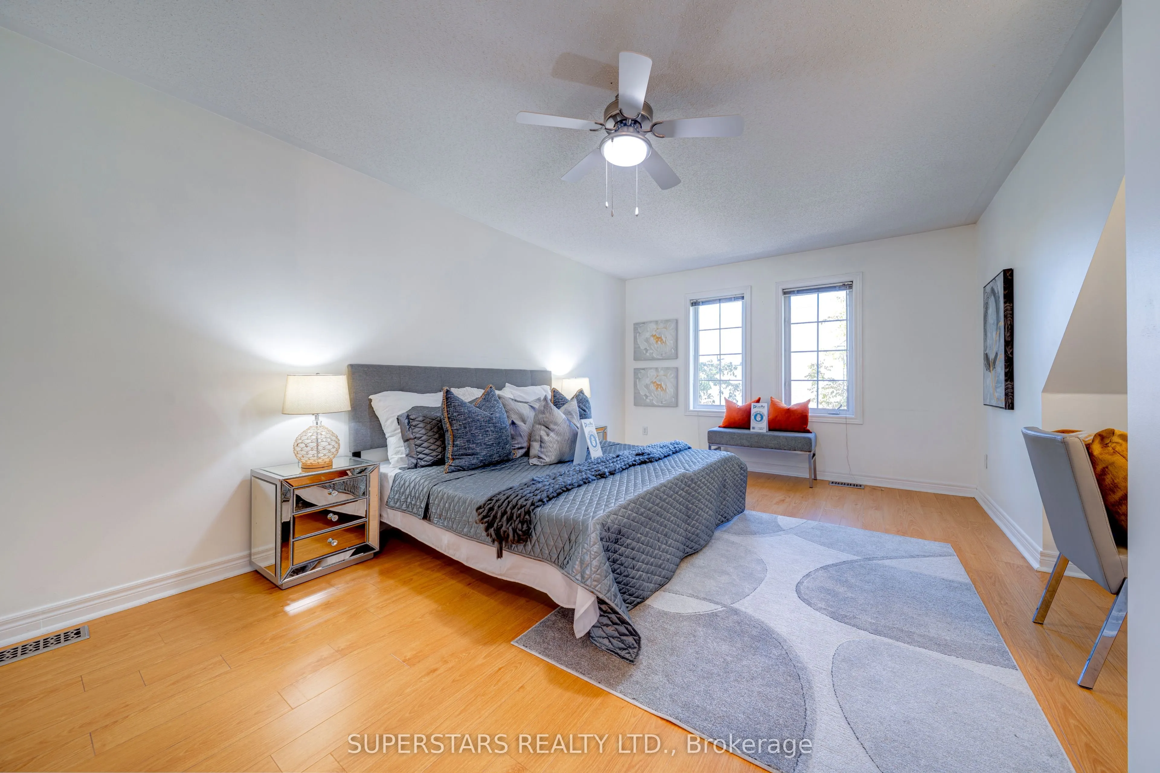 23 Observatory Lane #26