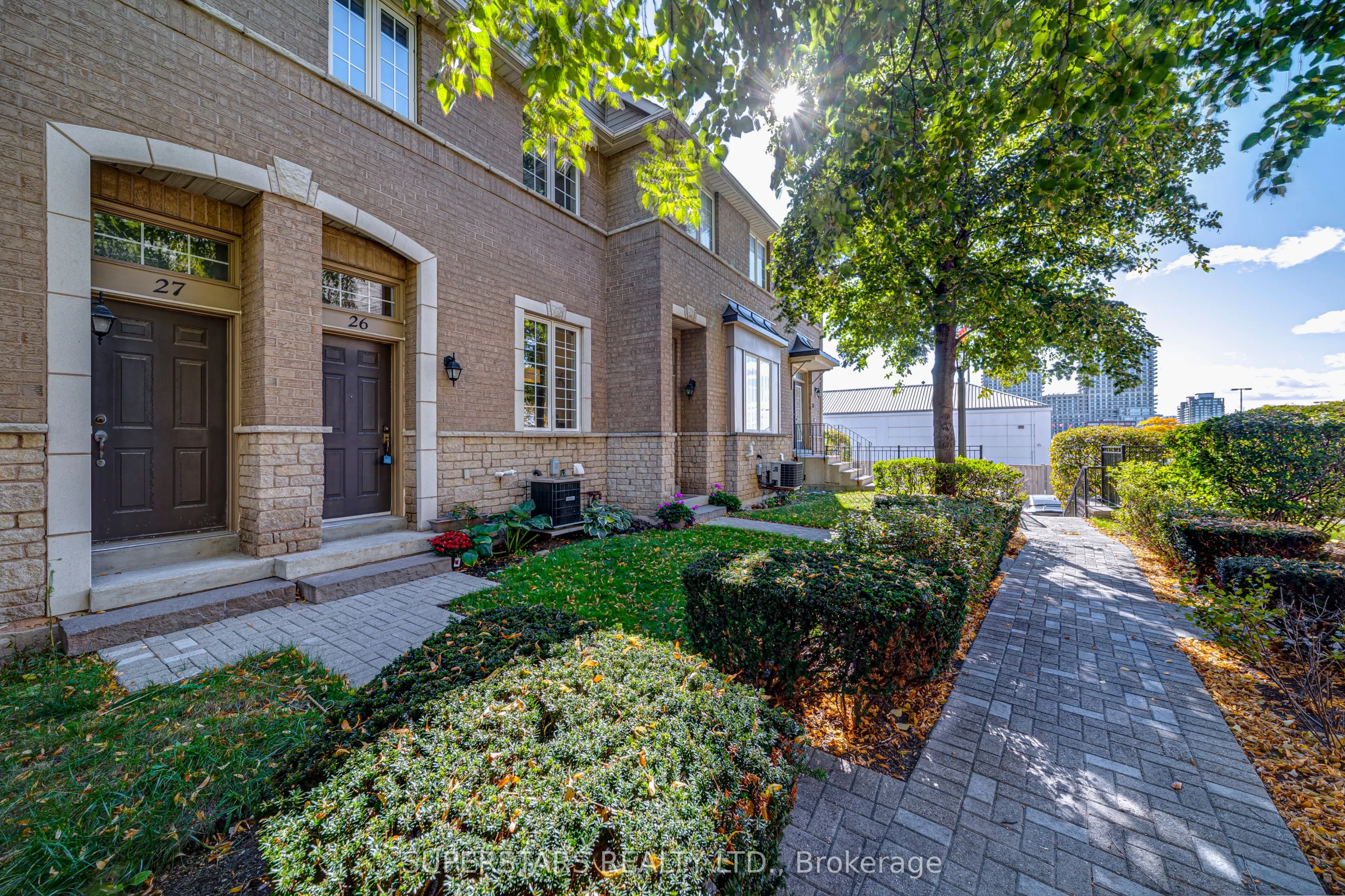 23 Observatory Lane #26