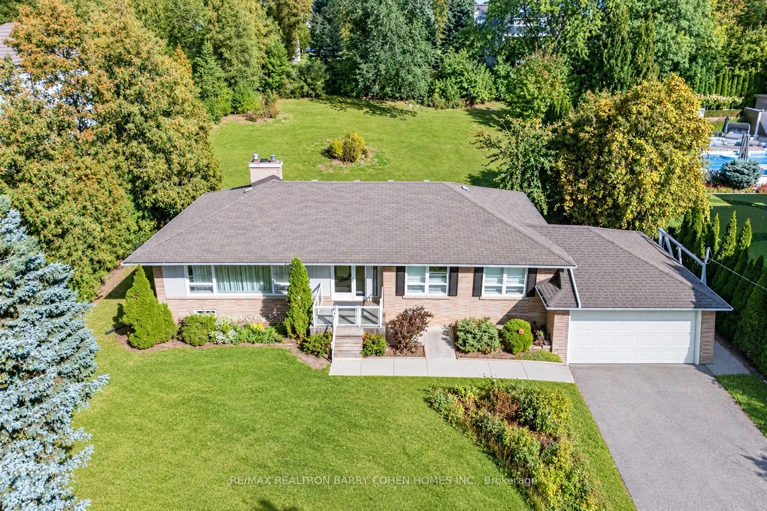 19 Oakbank Road