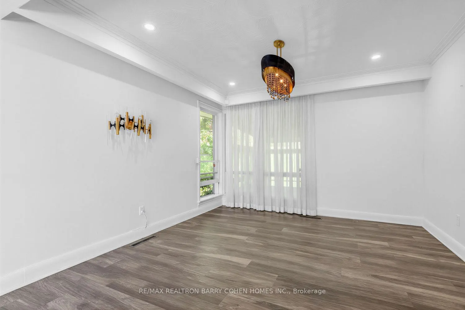 19 Oakbank Road