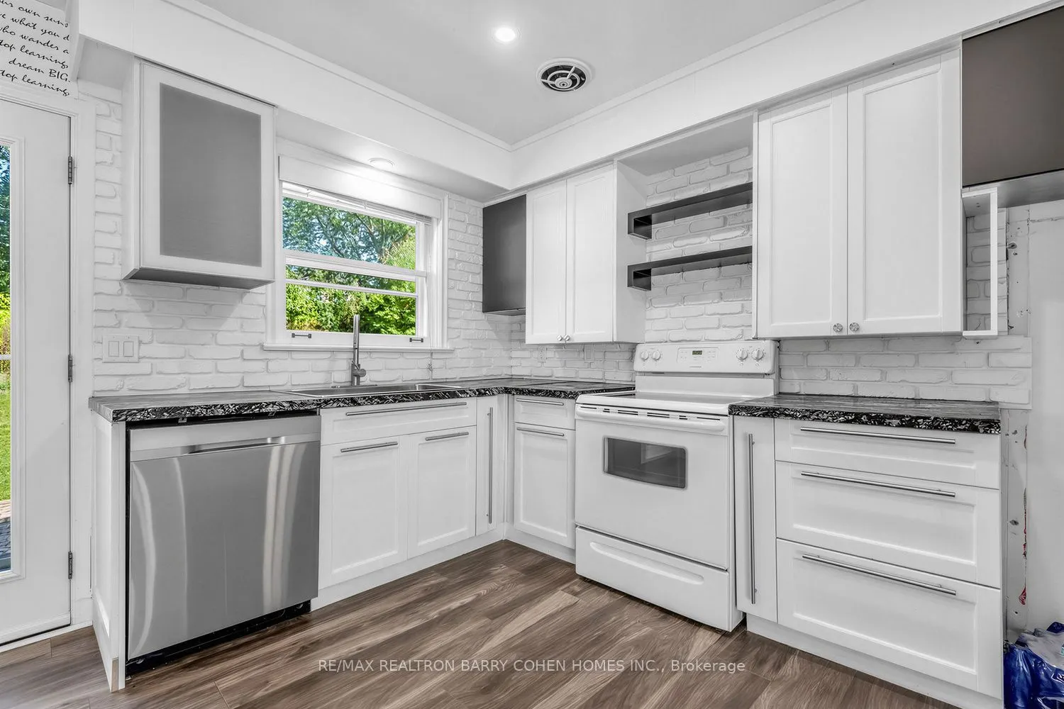 19 Oakbank Road