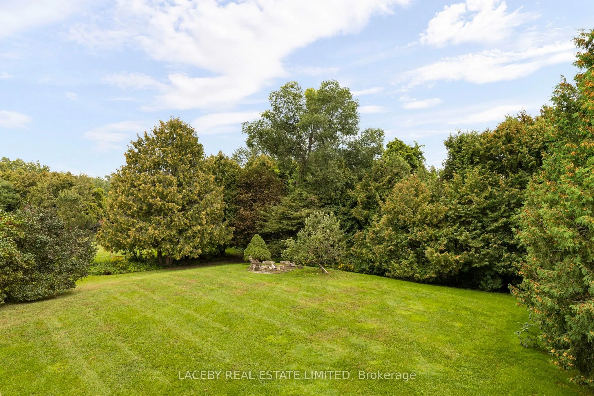 19 Grandview Crescent