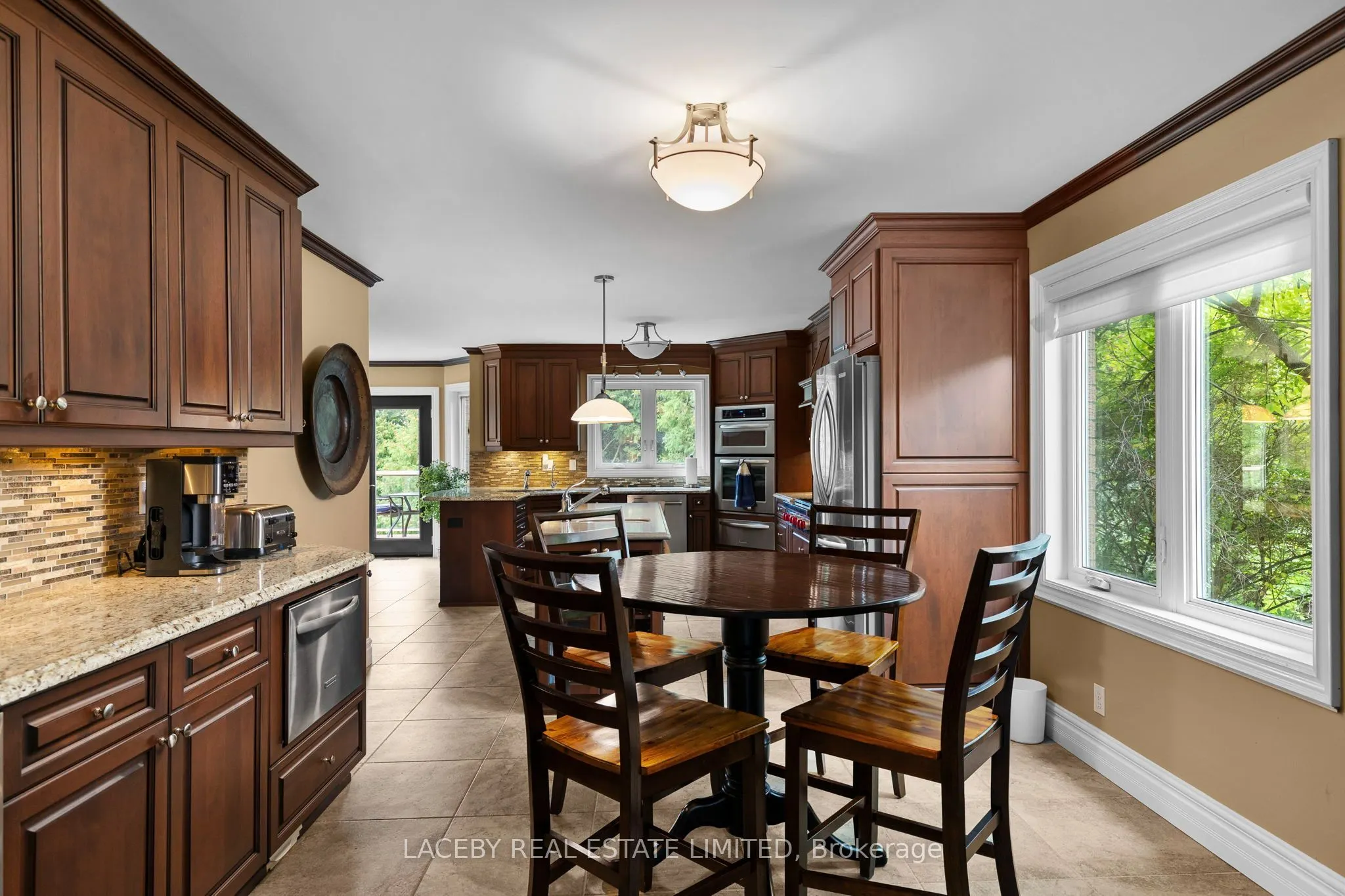 19 Grandview Crescent