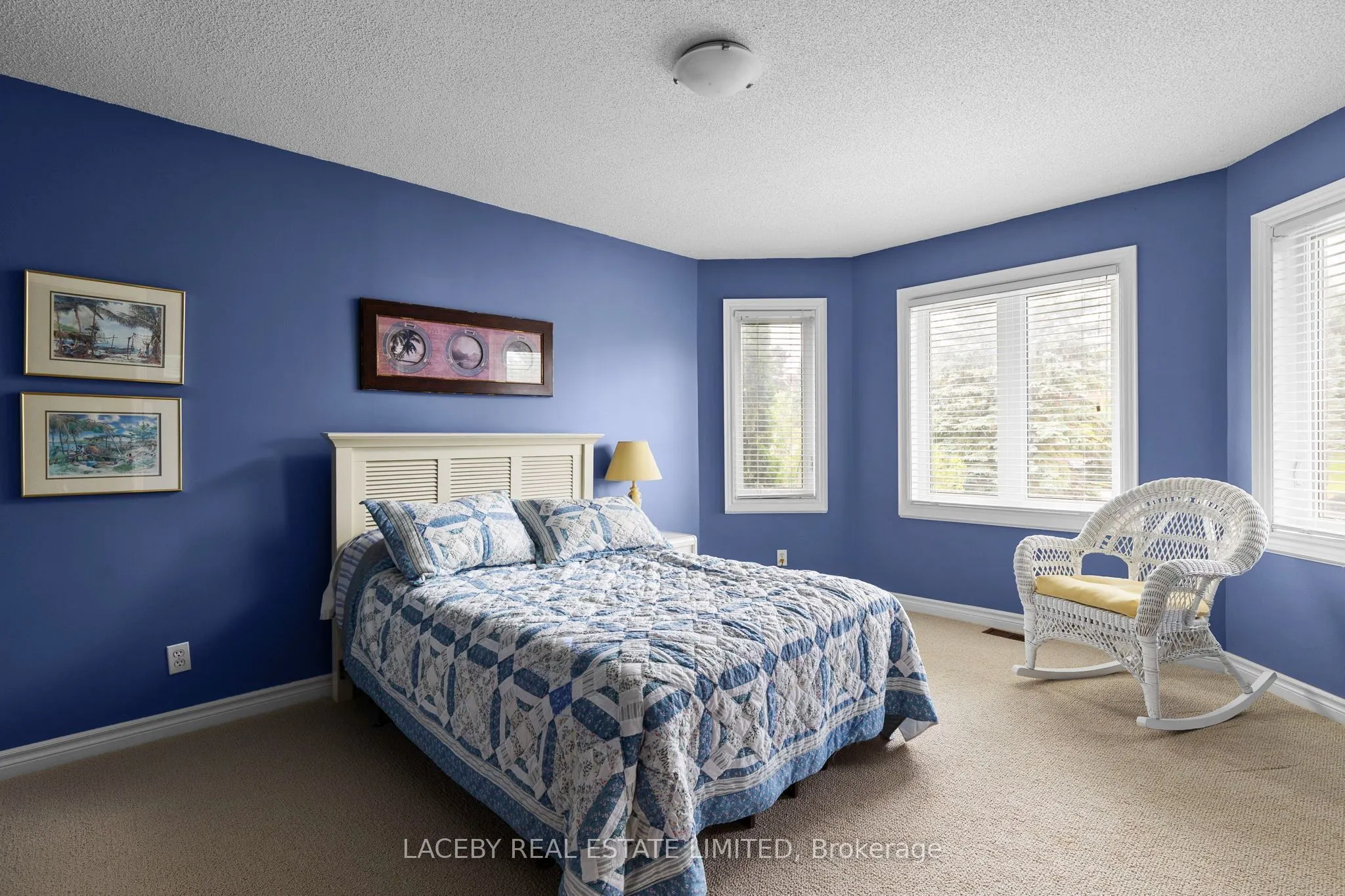 19 Grandview Crescent
