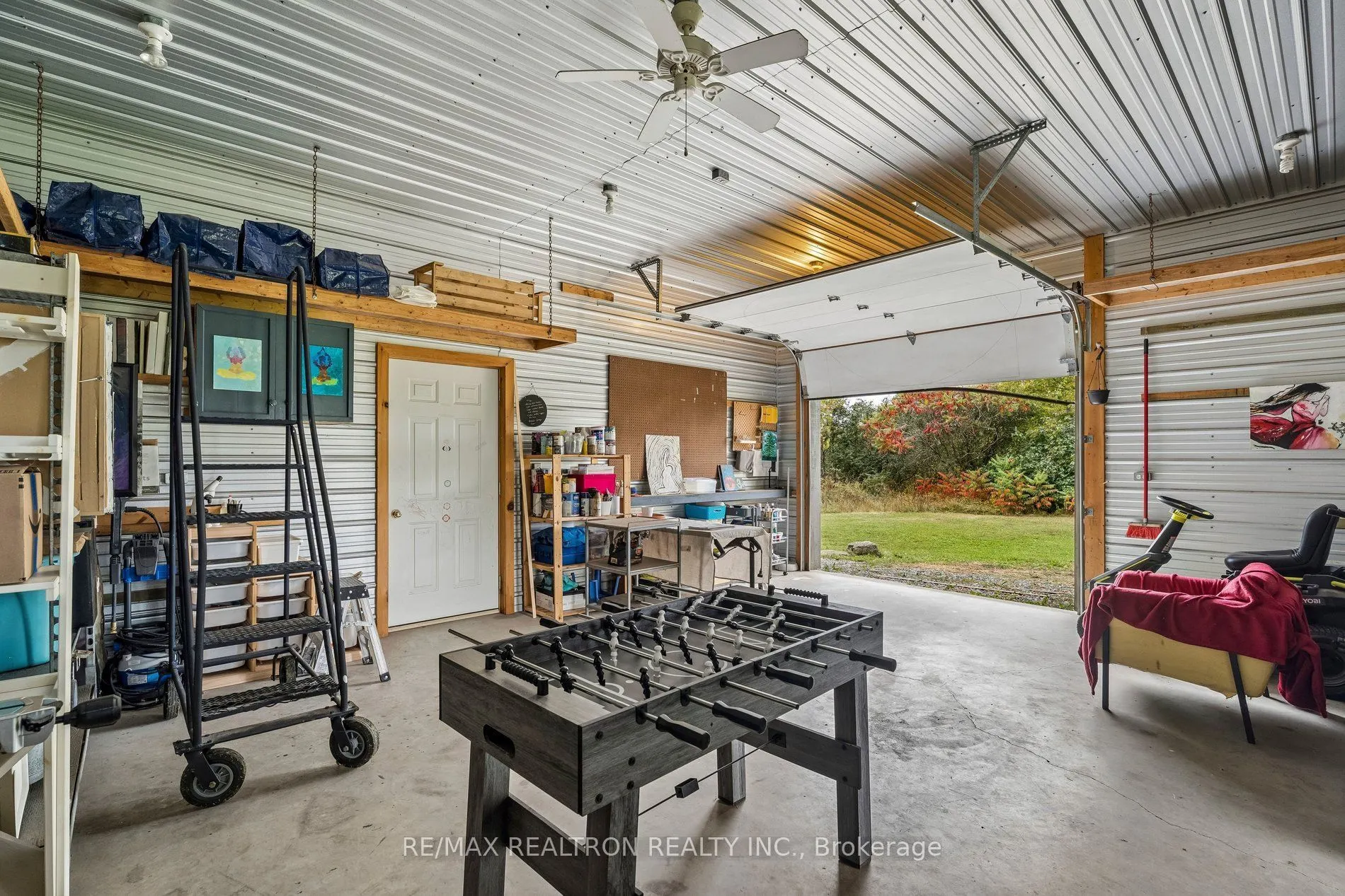 25904 Hwy 48 Highway