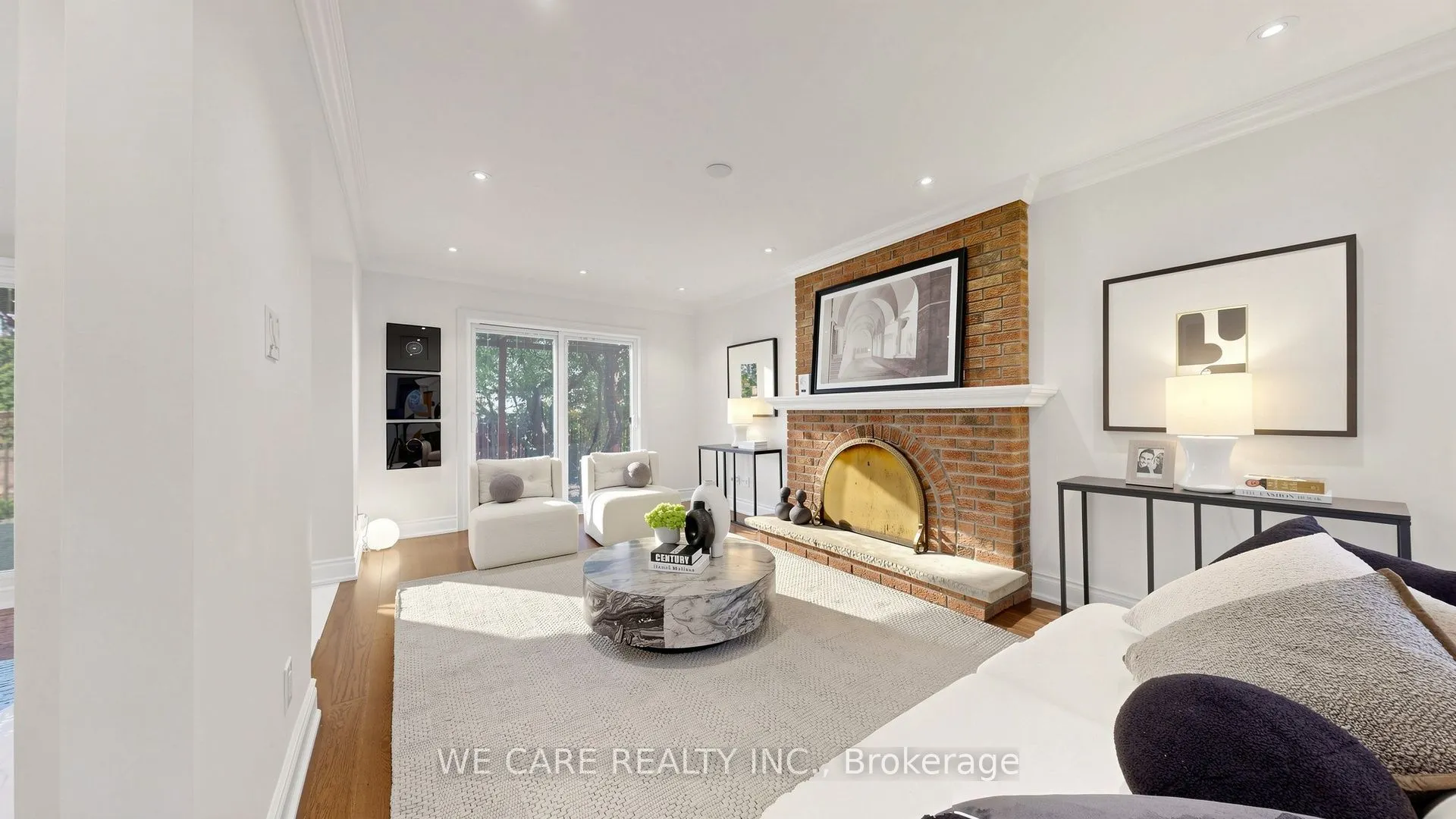 82 Barrington Crescent